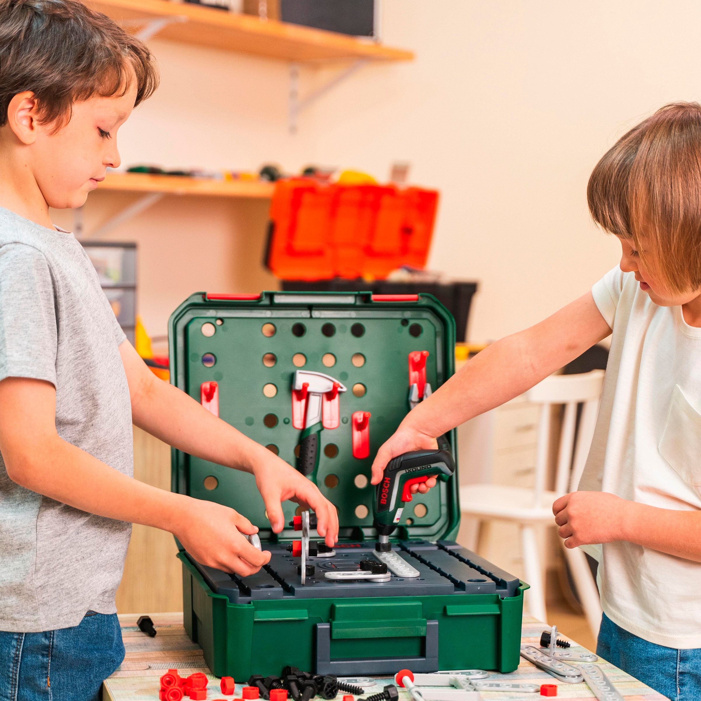 Klein Kinder-Werkzeug-Set »Bosch Werkbankkoffer + Ixolino II«