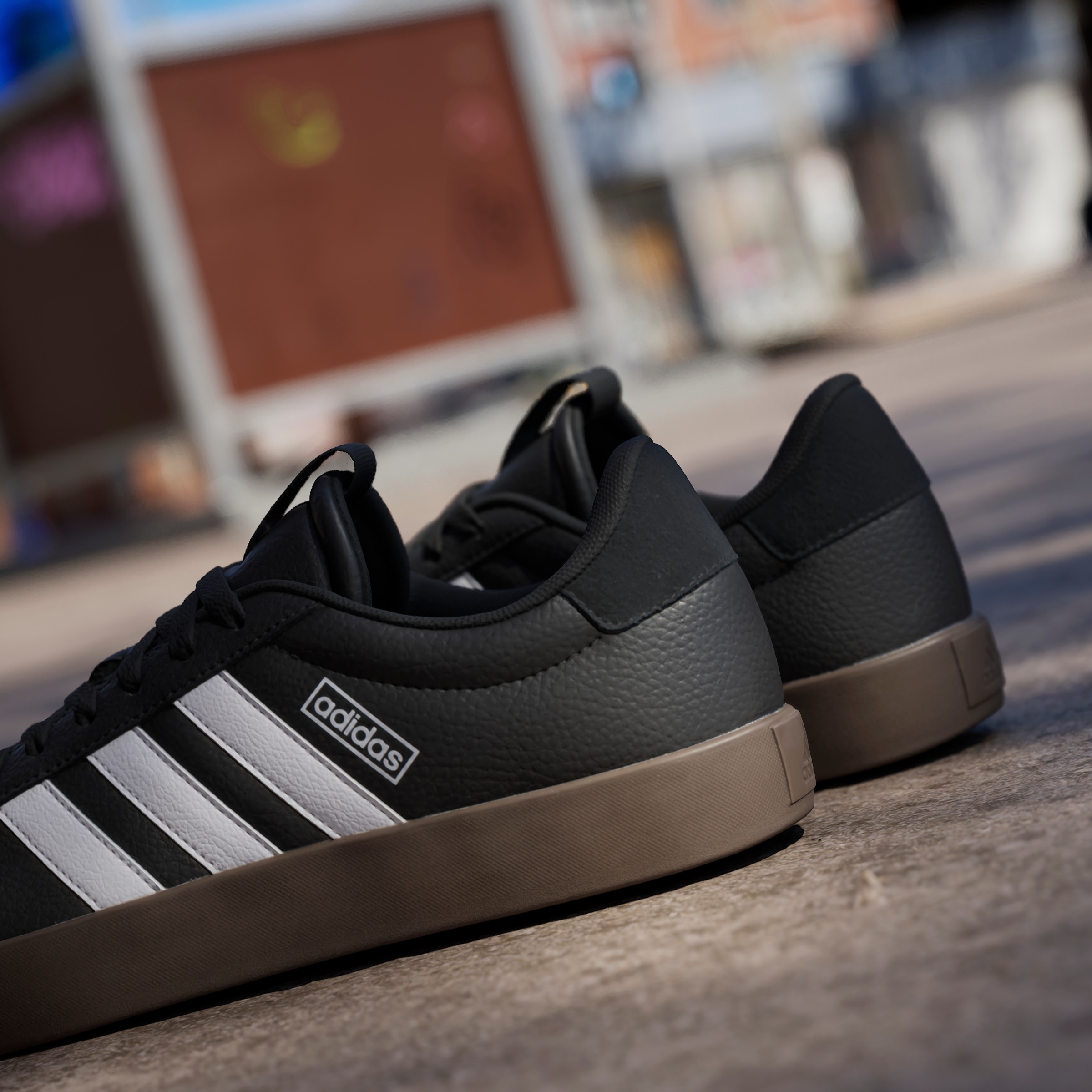 adidas Sportswear Sneaker »VL COURT 3.0«, inspiriert vom Desing des adidas samba