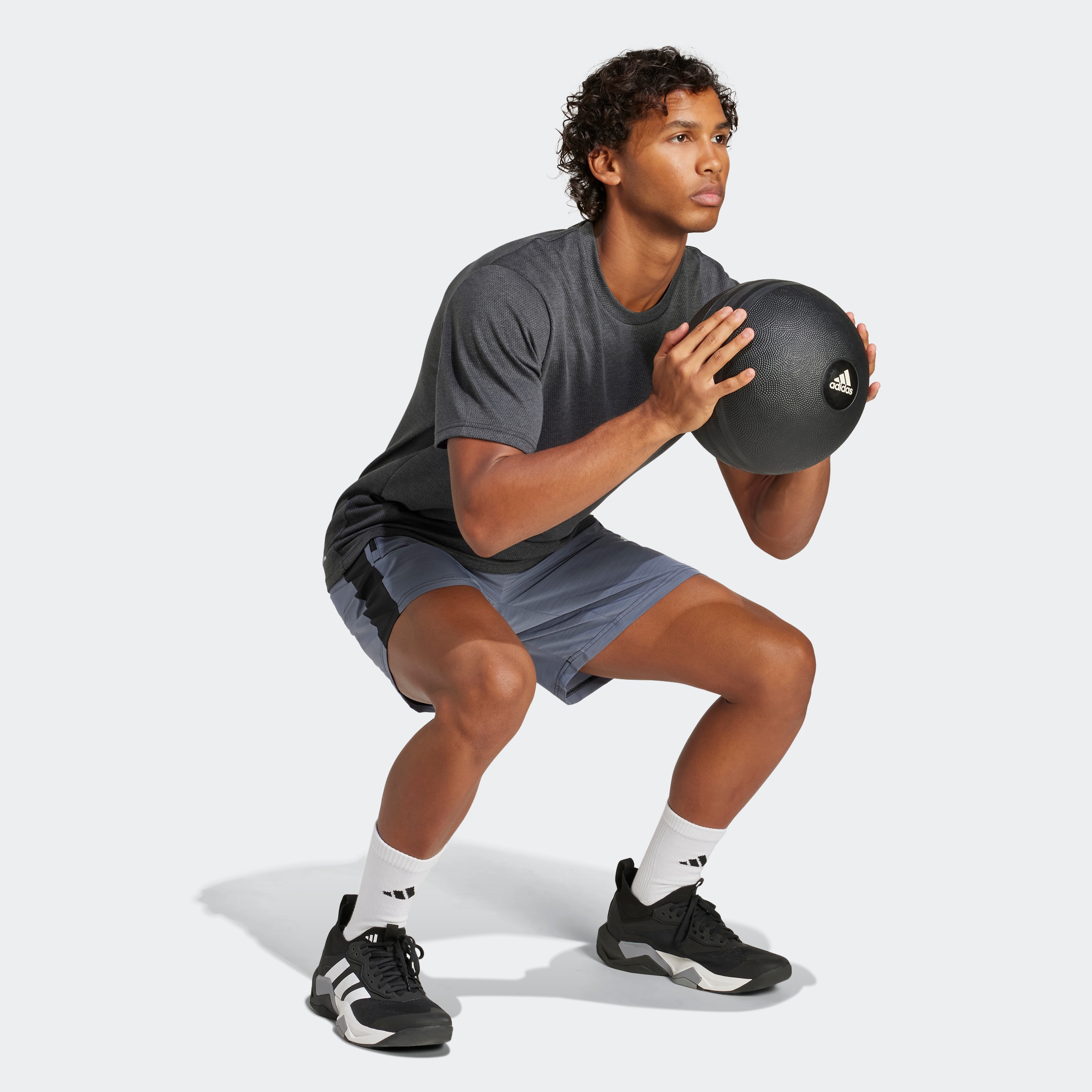 adidas Performance Shorts »TR-ES WV MEL S«, (1 tlg.), Trainingsshorts, meliert, leicht & atmungsaktiv