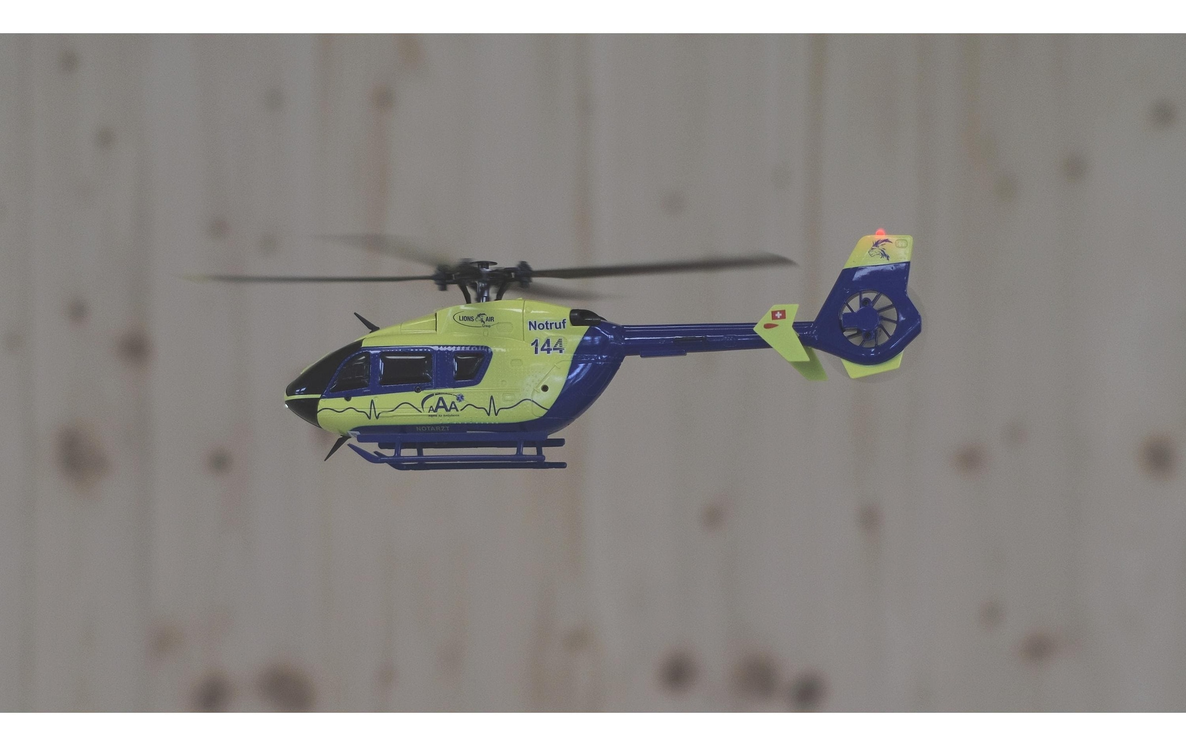 Amewi RC-Helikopter »AFX-135 Alpine Air Ambulance 4-Kanal RTF«