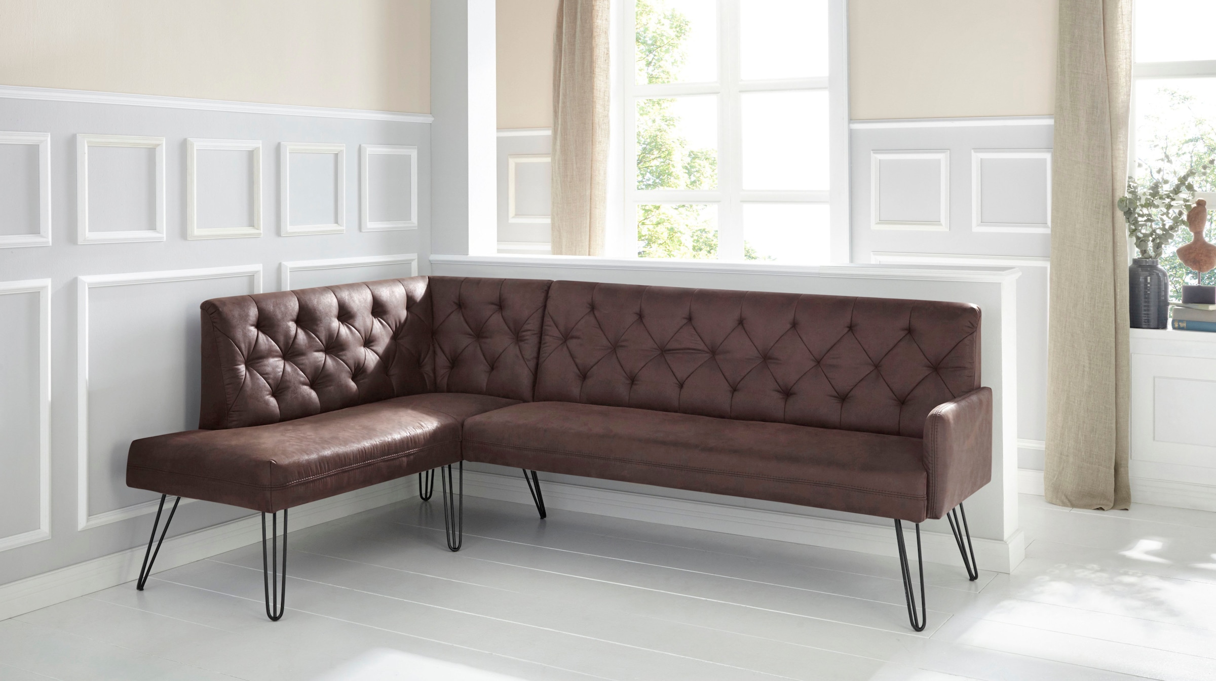 exxpo - sofa fashion Eckbank »Doppio, Chesterfield Optik, komfortabel und bequem, hohe Designfüsse«, Frei im Raum stellbar
