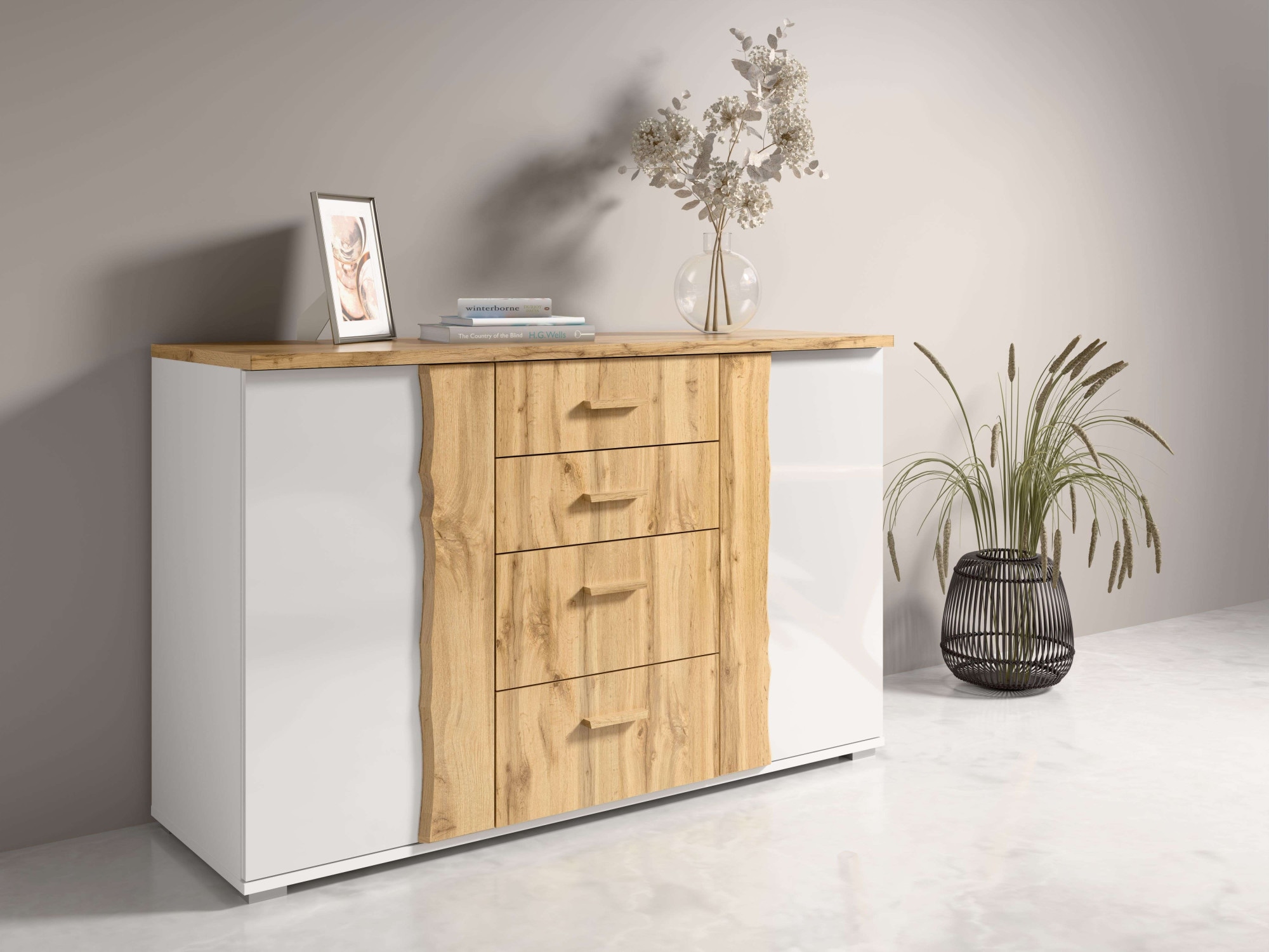 Home affaire Kommode »Kommode Fabella mit 4 Schubladen, 2 Einlegeböden, BxHxT 130x82x45 cm« mit viel Stauraum, 2 Drehtüren