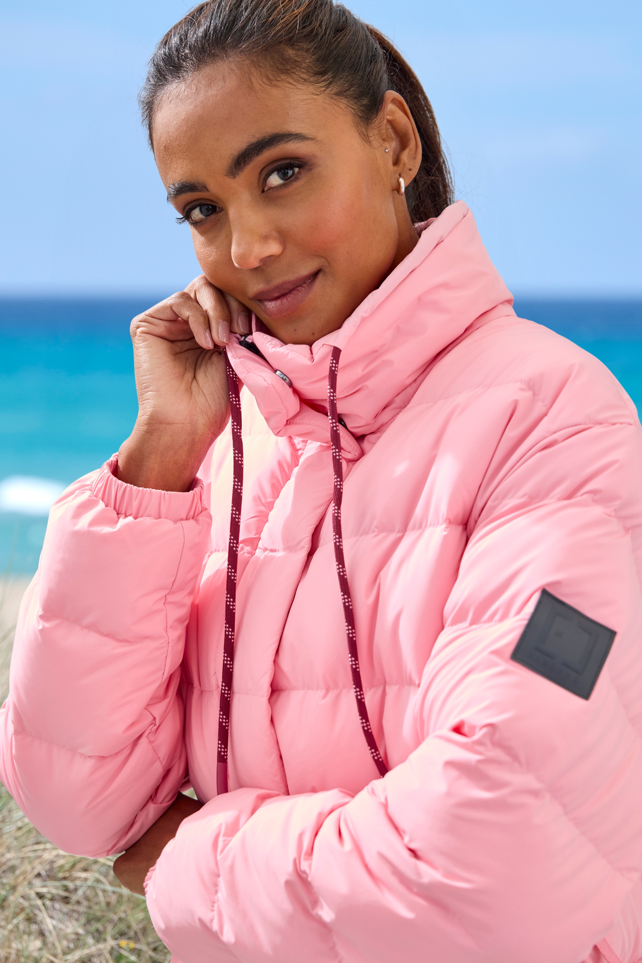 Elbsand Steppjacke, mit grossem seitlichen Logo-Print