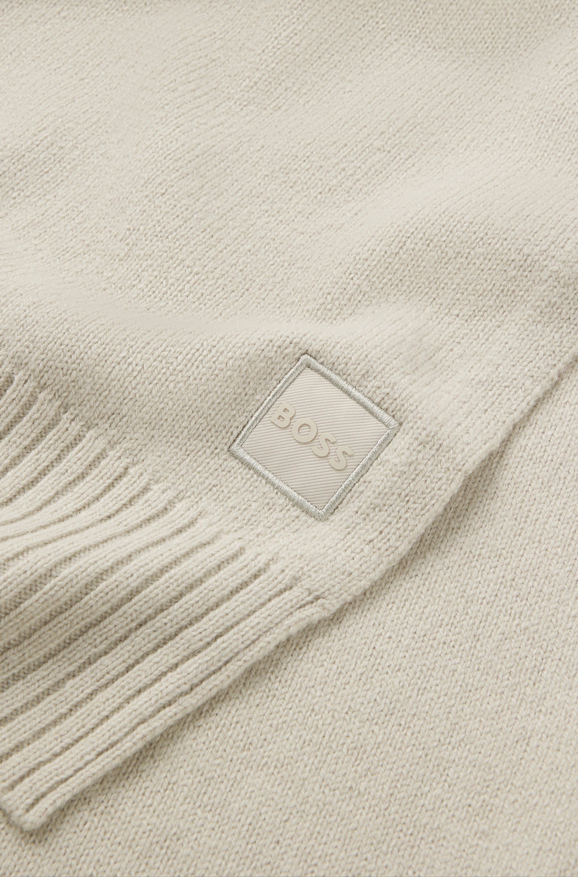BOSS ORANGE Strickschal »Akaio_R_Scarf«, 50% Wolle Winterschal Wollschal Herbst Premium Mode
