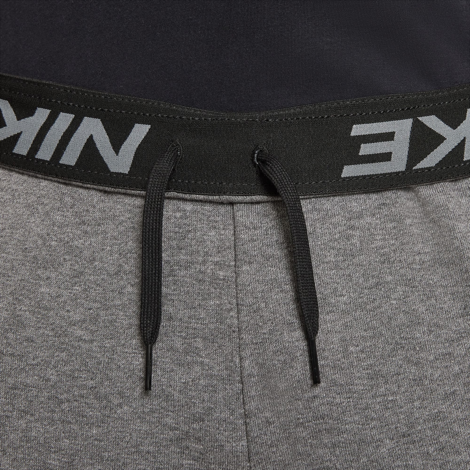Nike Trainingshose »DRI-FIT MEN'S TAPERED TRAINING PANTS«