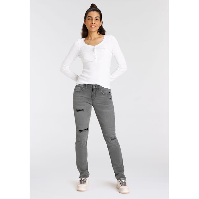 KangaROOS Bequeme Jeans »CROPPED RELAXED FIT«, In cooler Used Optik- NEUE  KOLLEKTION online kaufen bei Jelmoli-Versand Schweiz