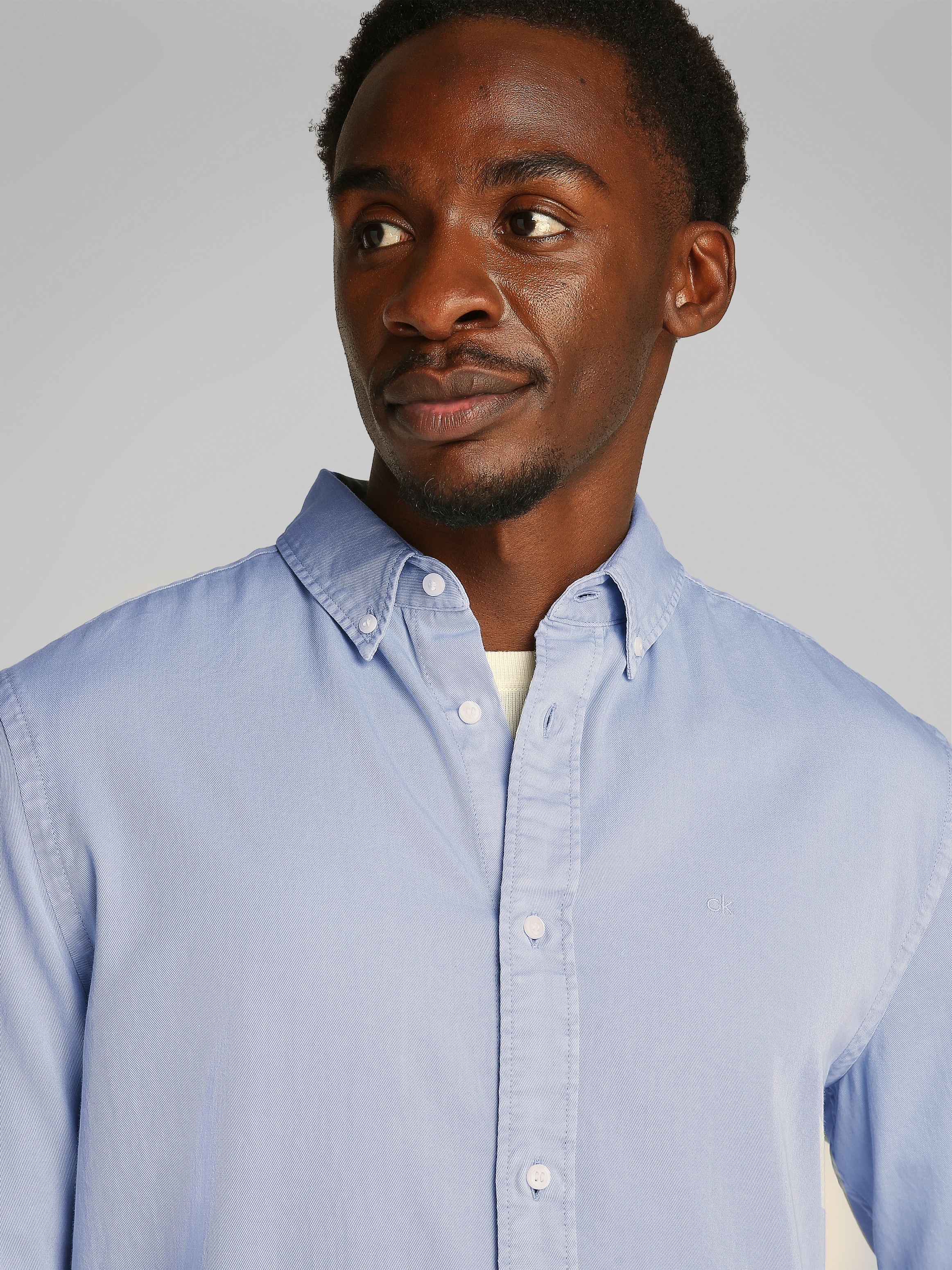 Calvin Klein Langarmhemd »GARMENT DYED TWILL SHIRT«, mit Logostickerei