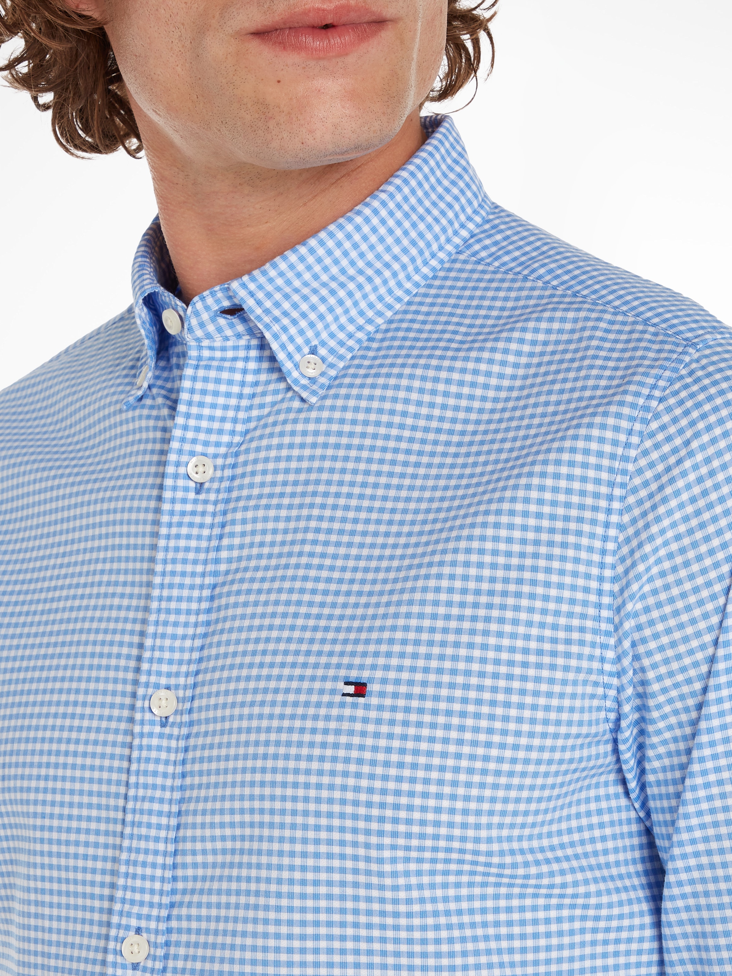 Tommy Hilfiger Karohemd »FLEX TEXTURED GINGHAM SF SHIRT«, mit kleiner Logostickerei