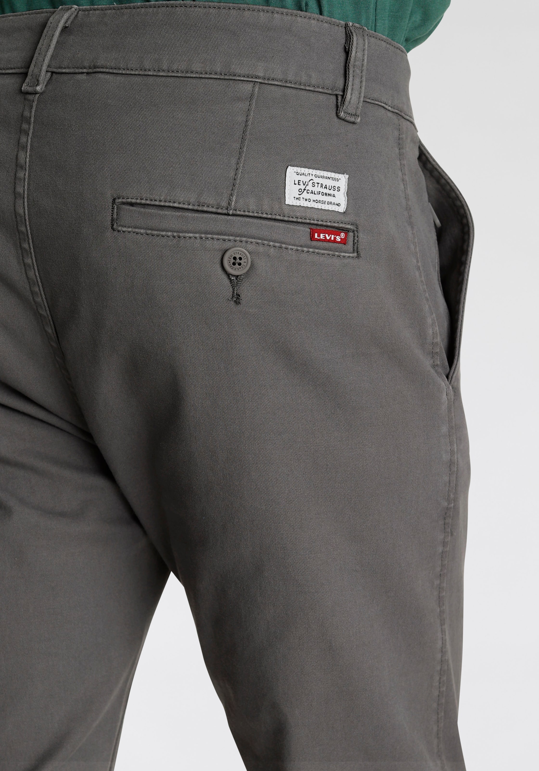 Levi's® Chinohose »LE XX CHINO SLIM TAPER«, mit Markenlogo