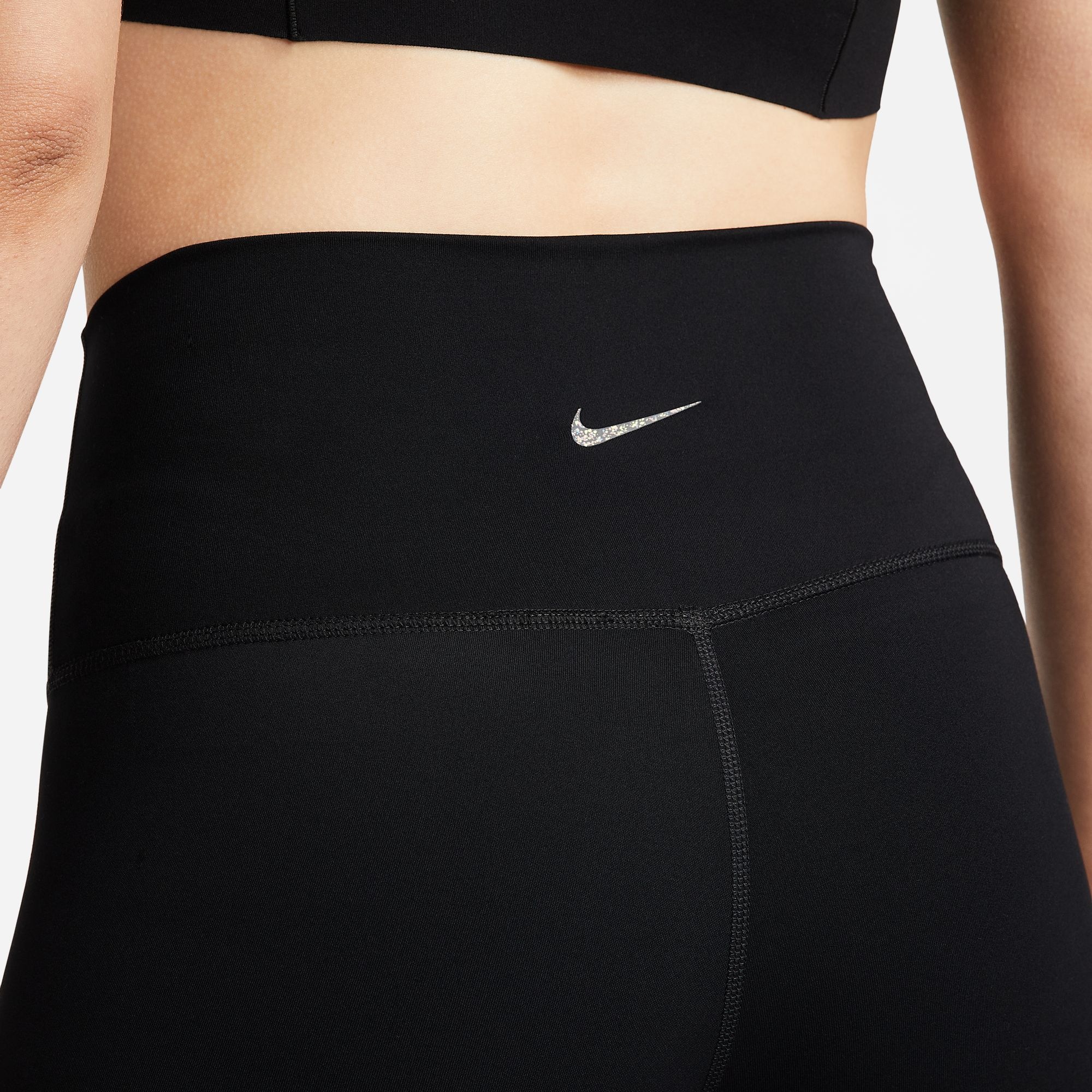 Nike Trainingstights »YOGA WOMEN'S HIGH-WAISTED SHORTS«