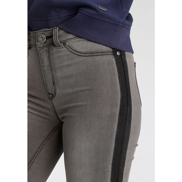 Waist Schweiz Arizona online mit Streifen High bei Skinny-fit-Jeans Jelmoli-Versand bestellen seitlichem »Ultra Stretch«,