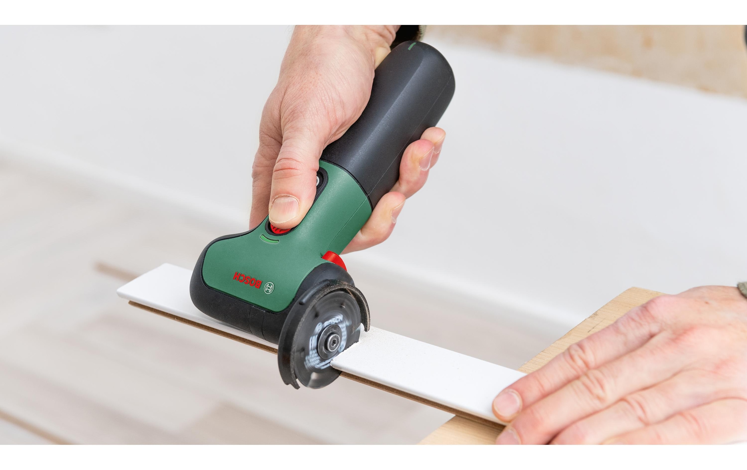 BOSCH Trennschleifer »EasyCut«, Mit Akku/Ladegerät