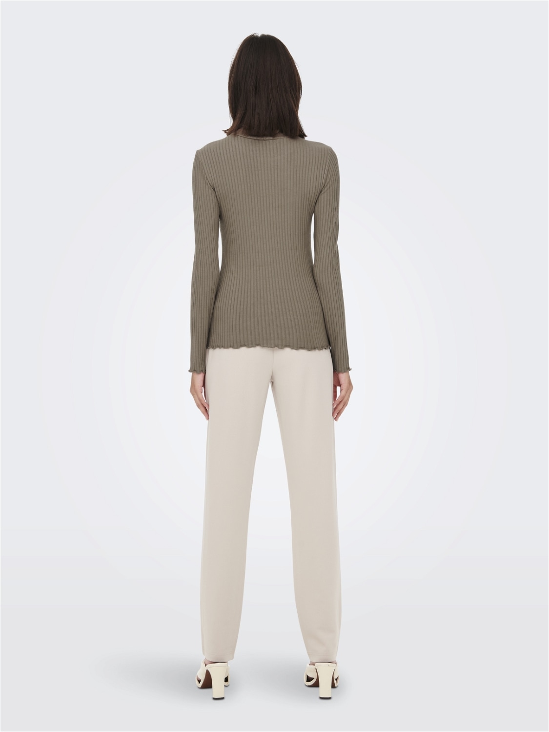 JDY Langarmbluse »JDYFRANSISKA L/S HIGHNECK TOP JRS NOOS«, mit gewellten Säumen