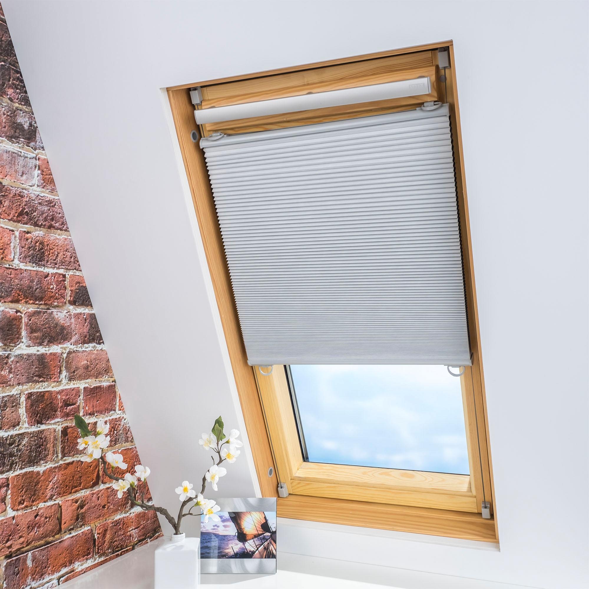 Liedeco Dachfensterplissee »Universal Dachfenster-Plissee«, verdunkelnd, energiesparend, ohne Bohren, verspannt, Fixmass