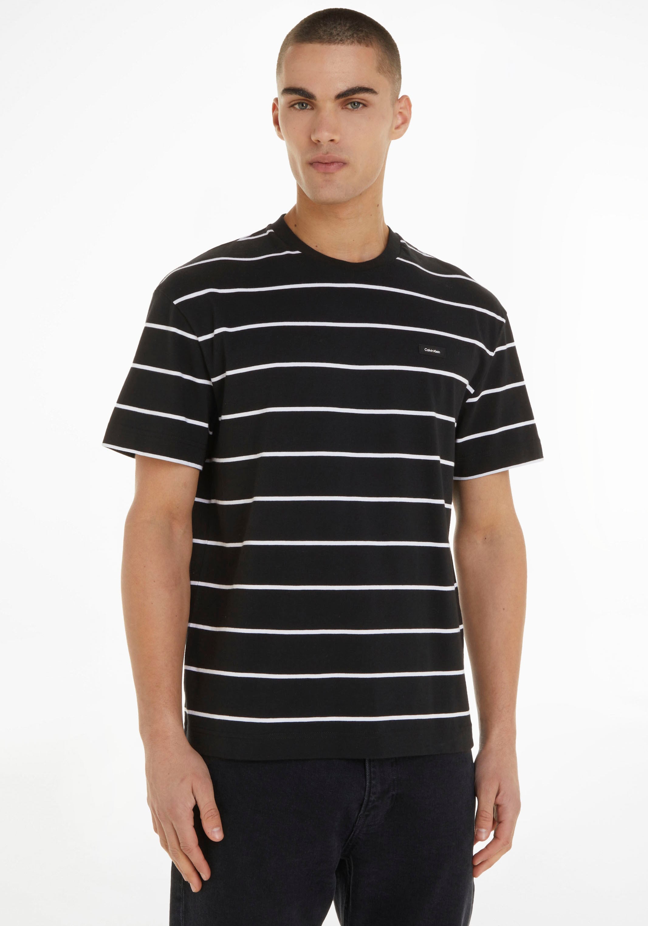 Calvin Klein Kurzarmshirt, mit Calvin Klein Logo auf der Brust online  shoppen | Jelmoli-Versand