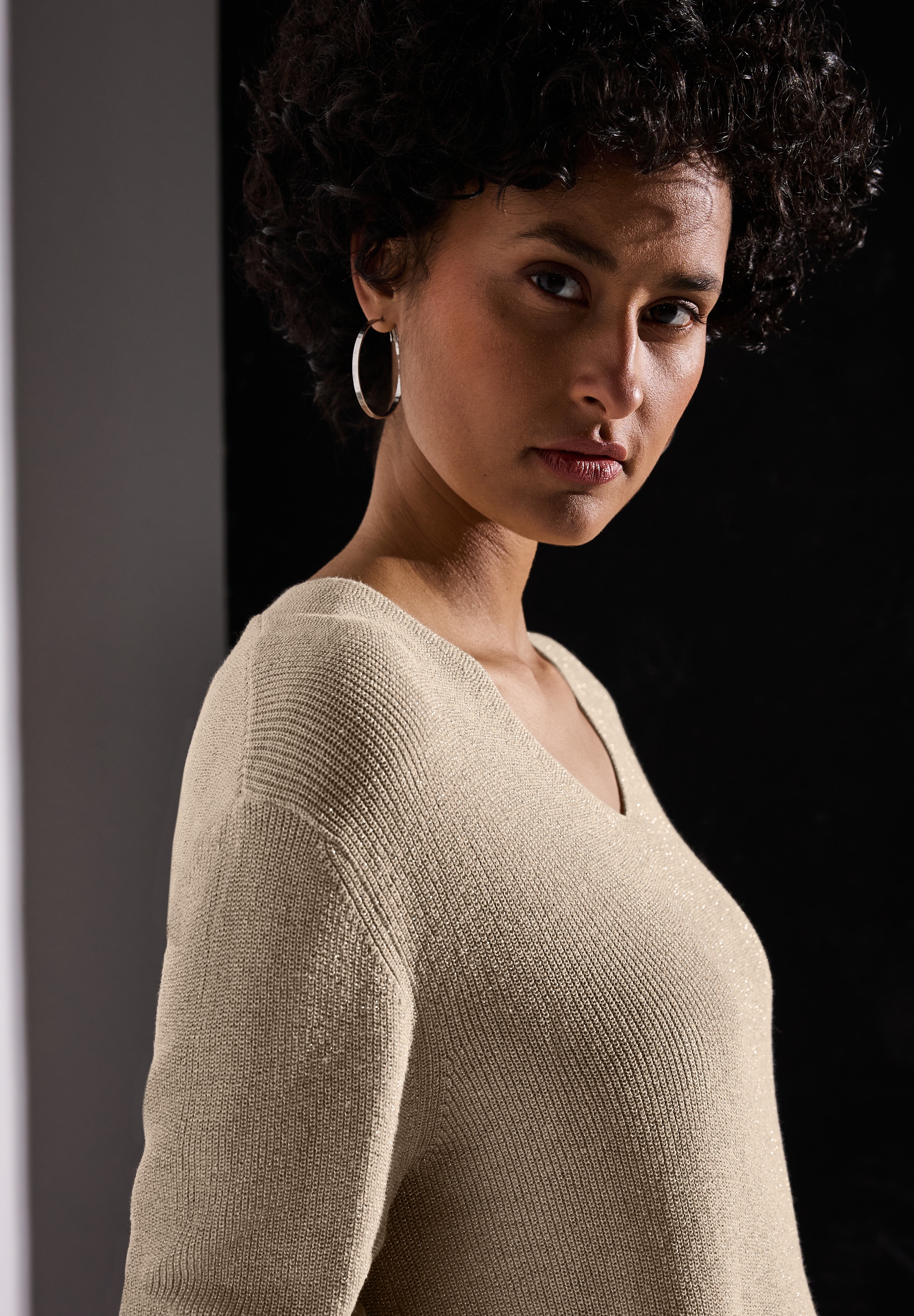 STREET ONE Strickpullover, mit metallisierten Fasern