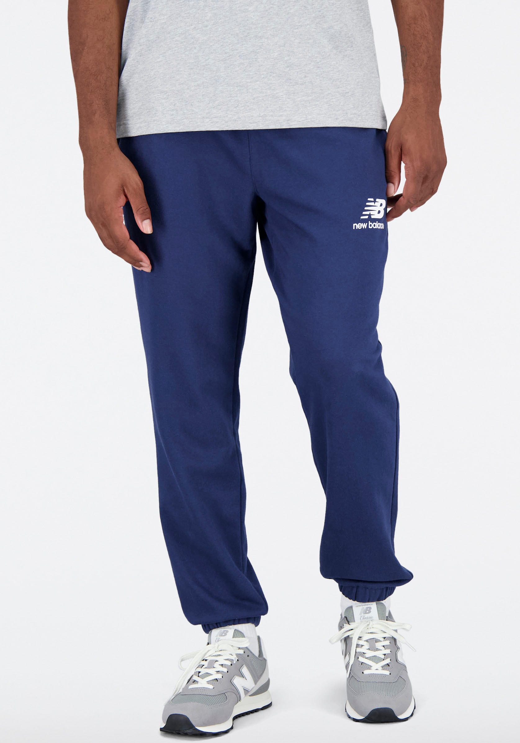 New Balance Jogginghose NB ESSENTIALS STACKED LOGO SWEATPANT online bestellen Jelmoli Versand