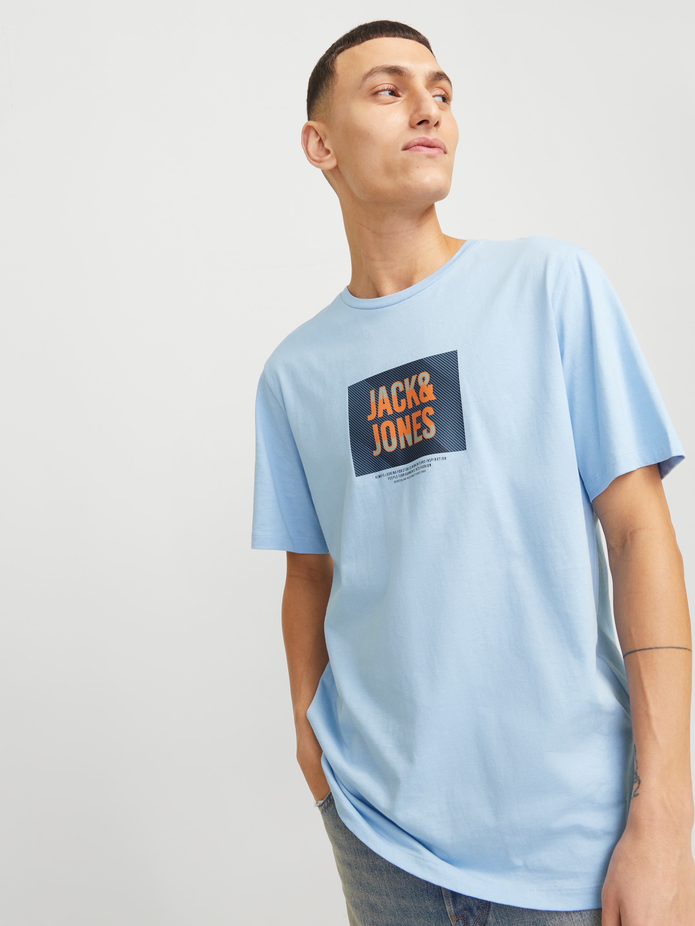 Jack & Jones Print-Shirt »JJHUDSON – Print-Shirt mit Rundhals und Loose Fit«, bedruckt, modisch, loose fit, Jersey