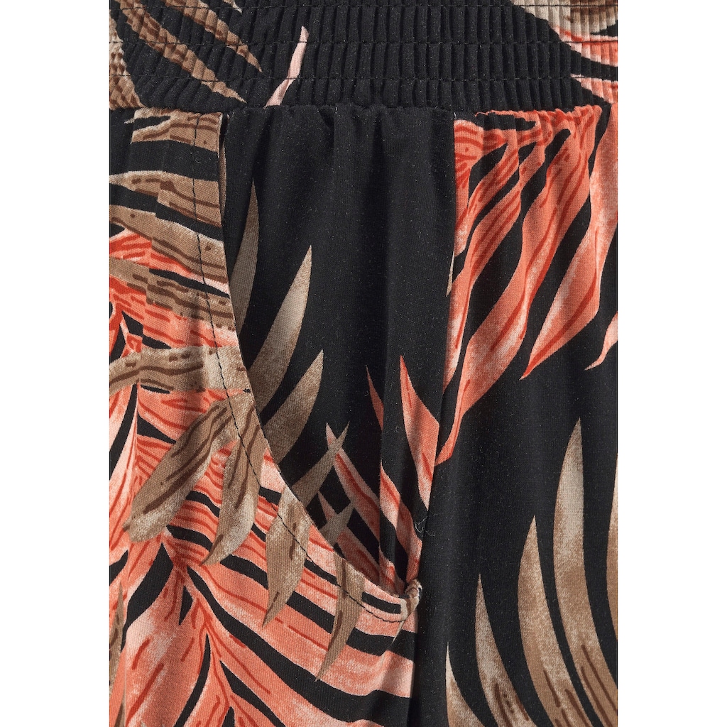 LASCANA Strandhose, mit Palmenblätterdruck und Taschen, leichte und elastische Jerseyhose
