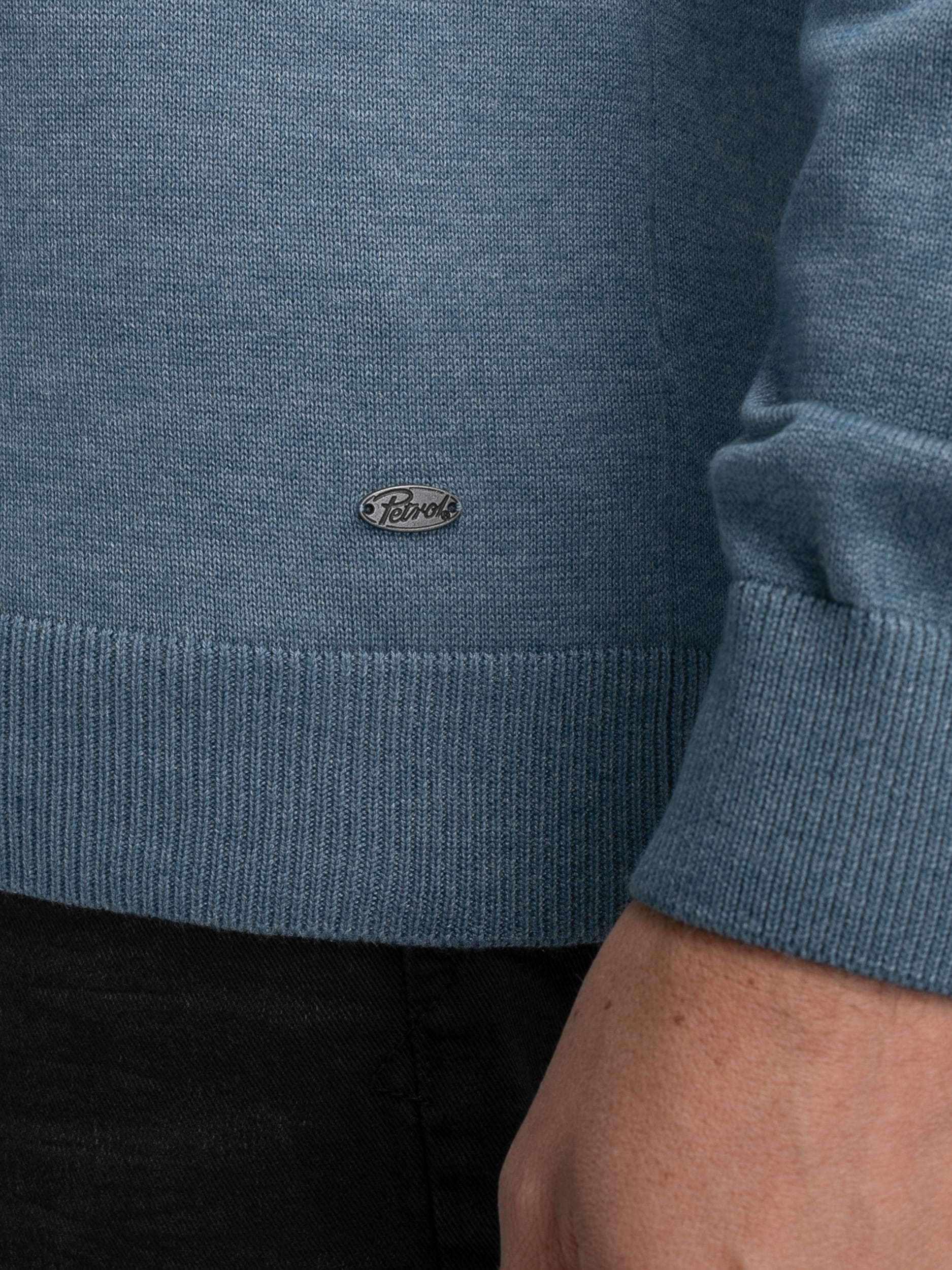 Petrol Industries V-Ausschnitt-Pullover »Men Knitwear V-Neck Basic«