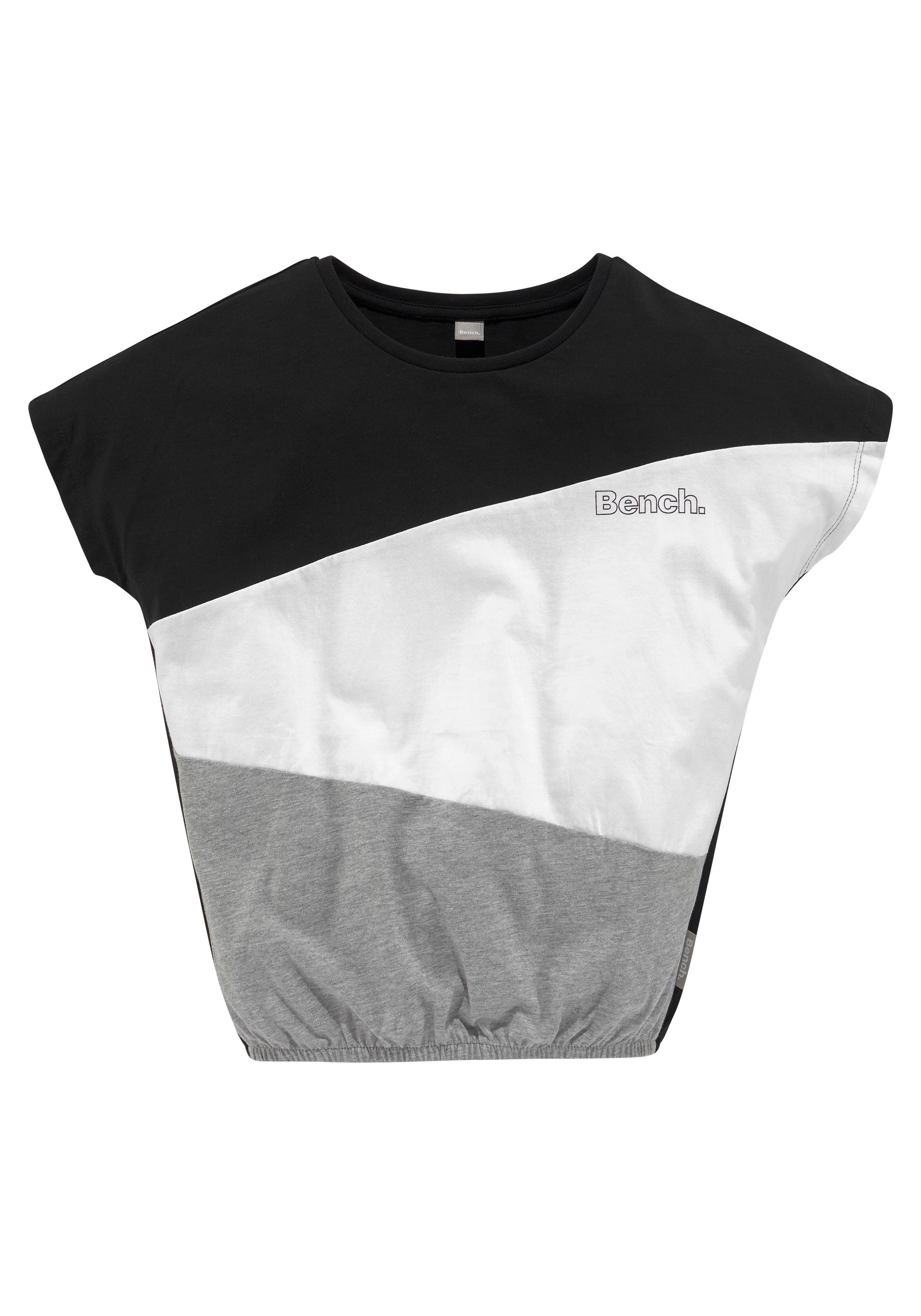 Bench. Fledermausshirt, kleinem Logoprint