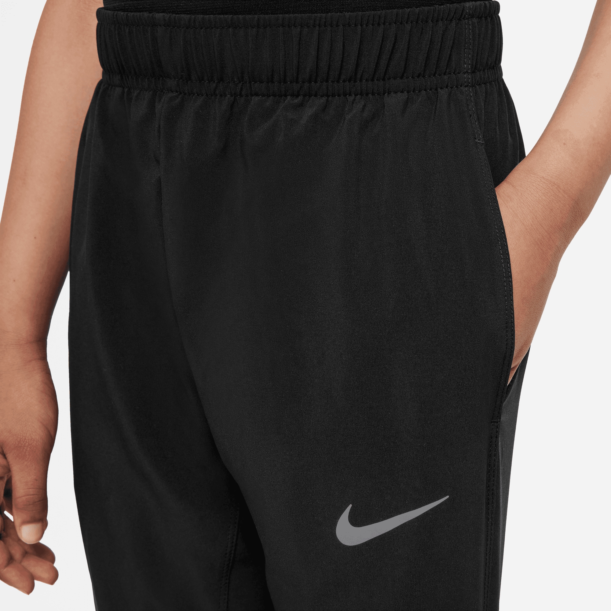 Nike Jogginghose »DRI-FIT BIG KIDS' (BOYS') WOVEN TRAINING PANTS«