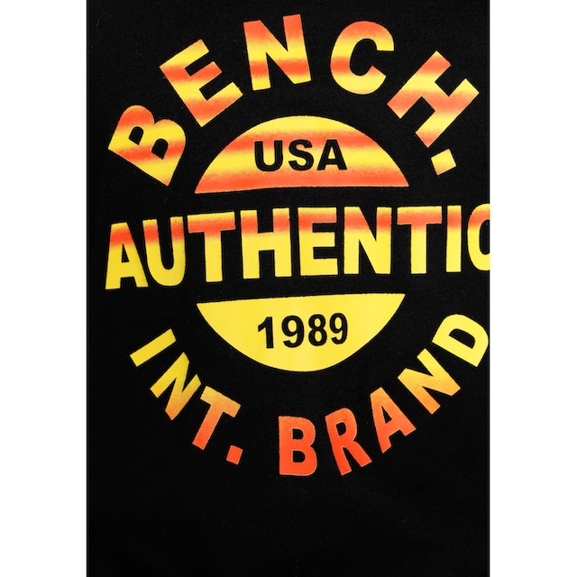✵ Bench. Langarmshirt, mit Druck im Farbverlauf online bestellen |  Jelmoli-Versand