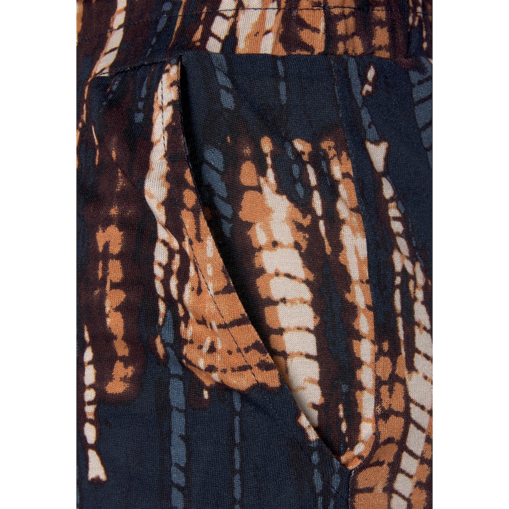 Buffalo Jerseyhose, mit Alloverdruck und elastischem Bund, Sommerhose
