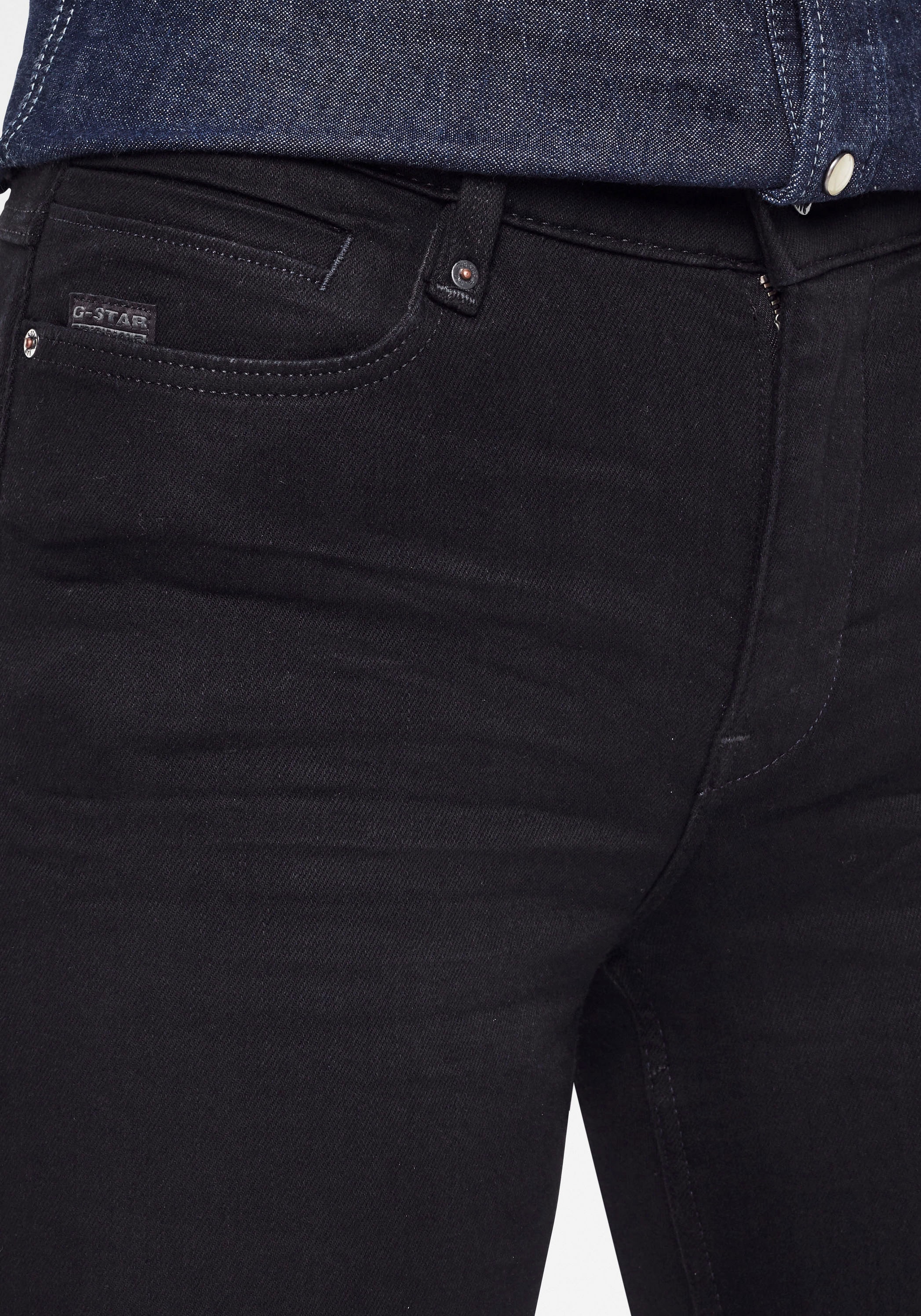 G-STAR Straight-Jeans »Noxer Straight«, mit Reissverschlusstasche über der Gesässtasche hinten