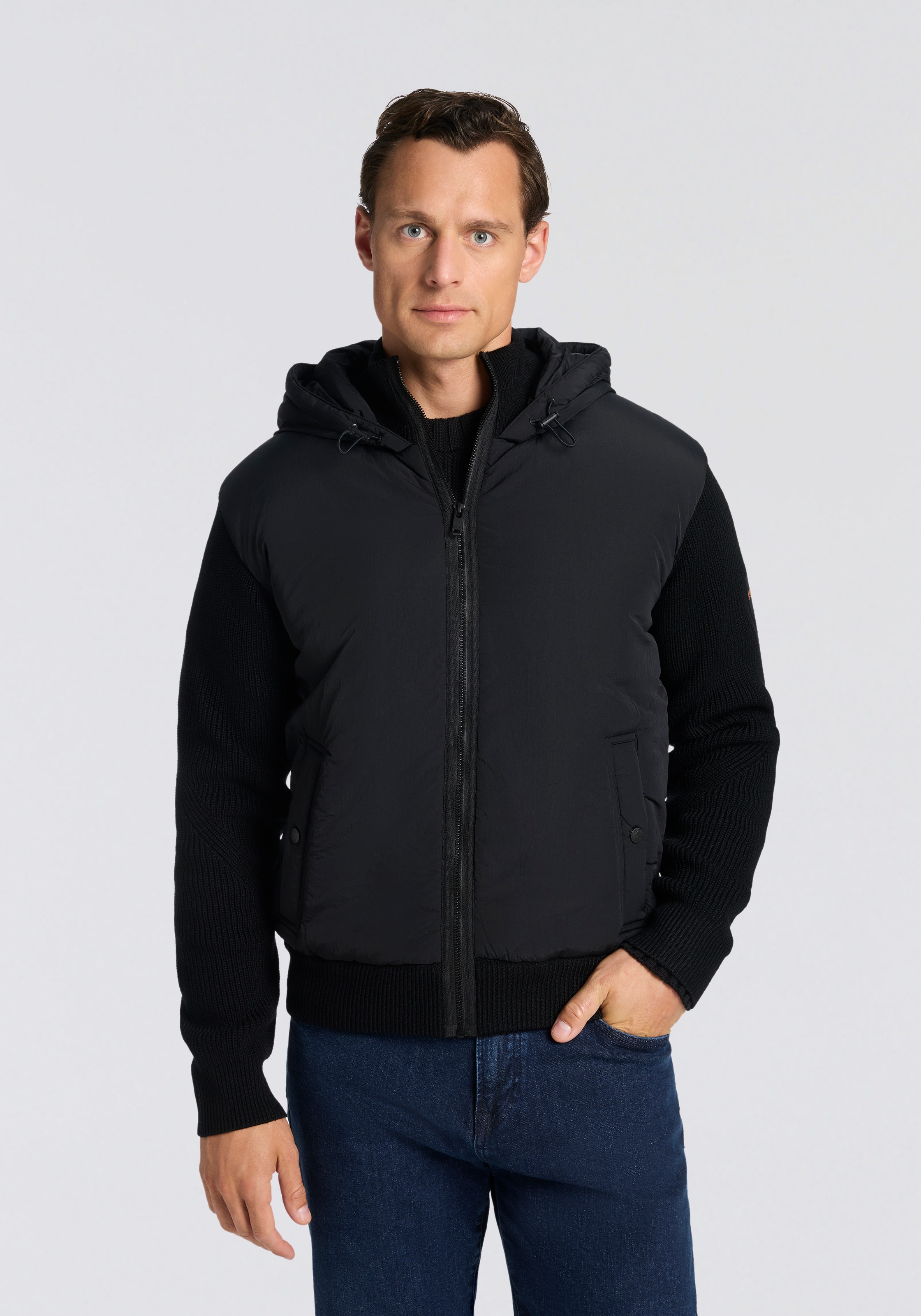 BOSS ORANGE Blouson »Kiaccio« mit Kapuze mit fester Kapuze, Ärmel, Rückteil und Kragen aus Strick