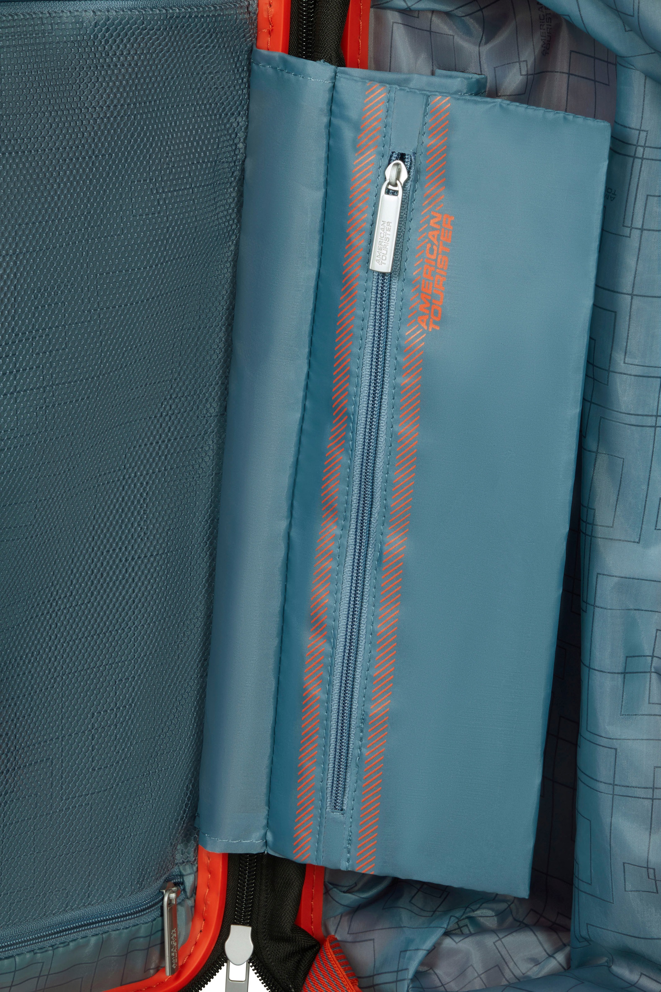 American Tourister® Hartschalen-Trolley »AEROSTEP, in verschiedenen Farben und Grössen«, 4 Rollen, Reisekoffer Hartschalenkoffer Koffer für Flugreisen TSA-Zahlenschloss