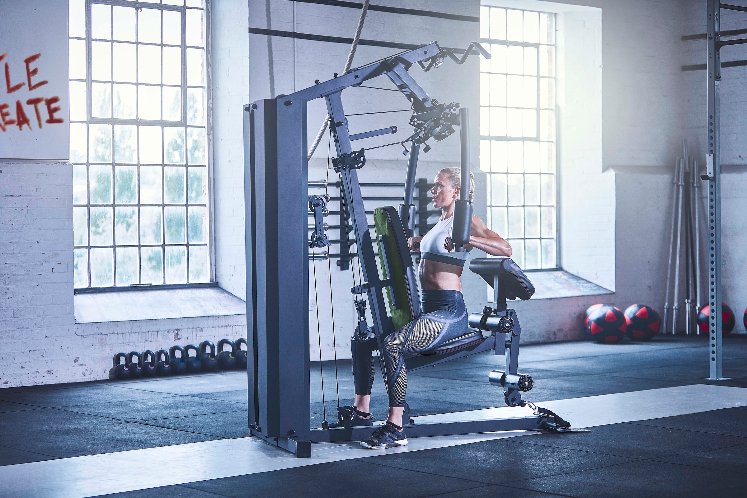 adidas Performance Kraftstation »Home Gym«, 15 Gewichtsblöcke, (Butterflystange, Latzug, Ruderfunktion und mehr), multifunktionale Fitnessstation, max. Trainingsgewicht 99,73 kg