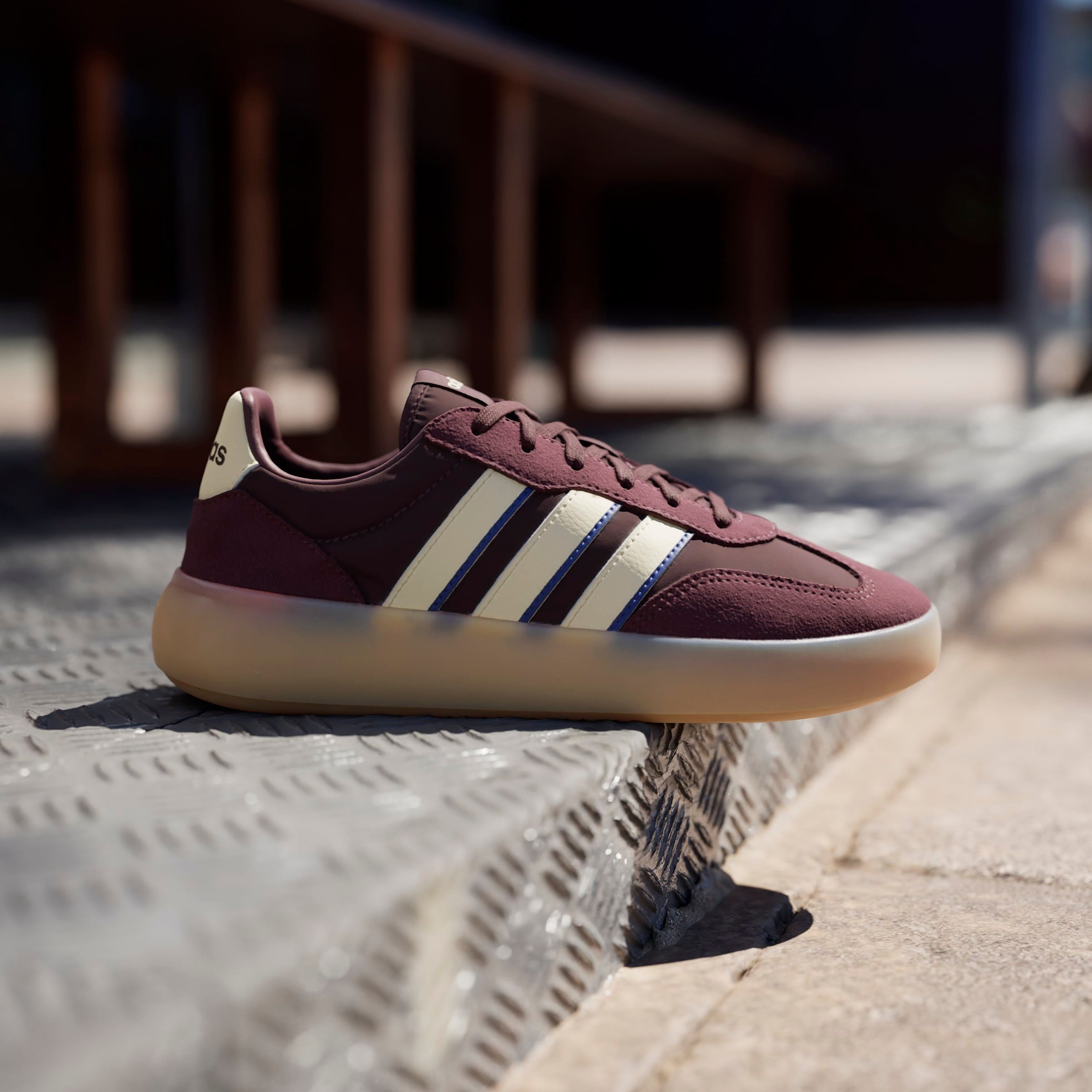 adidas Sportswear Sneaker »BARREDA DECODE«, Design auf den Spuren des adidas Handball Spezial