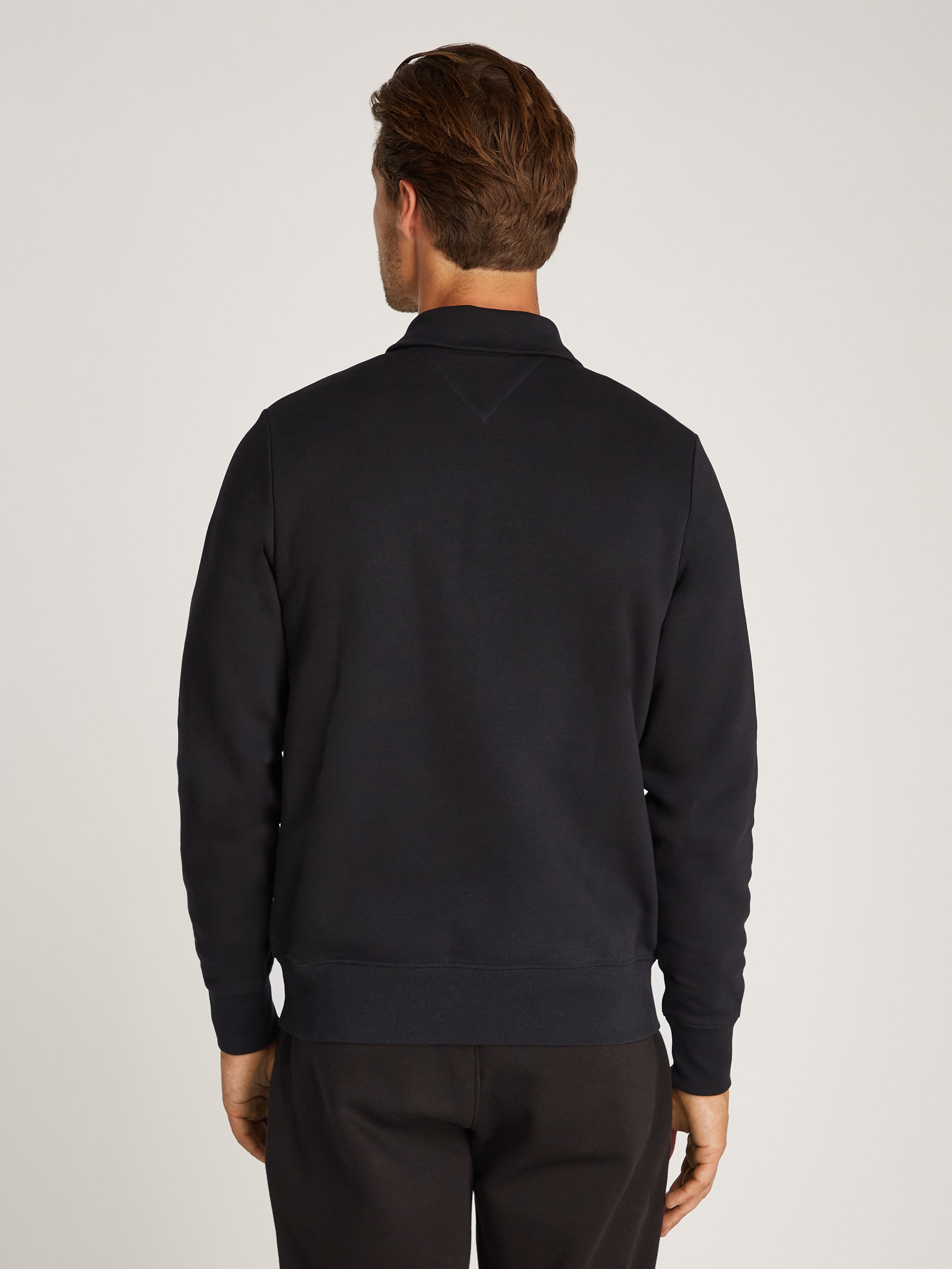 Tommy Hilfiger Sweatshirt »ROUNDALL STAND COLLAR ZIP«, mit Stehkragen und Reissverschluss