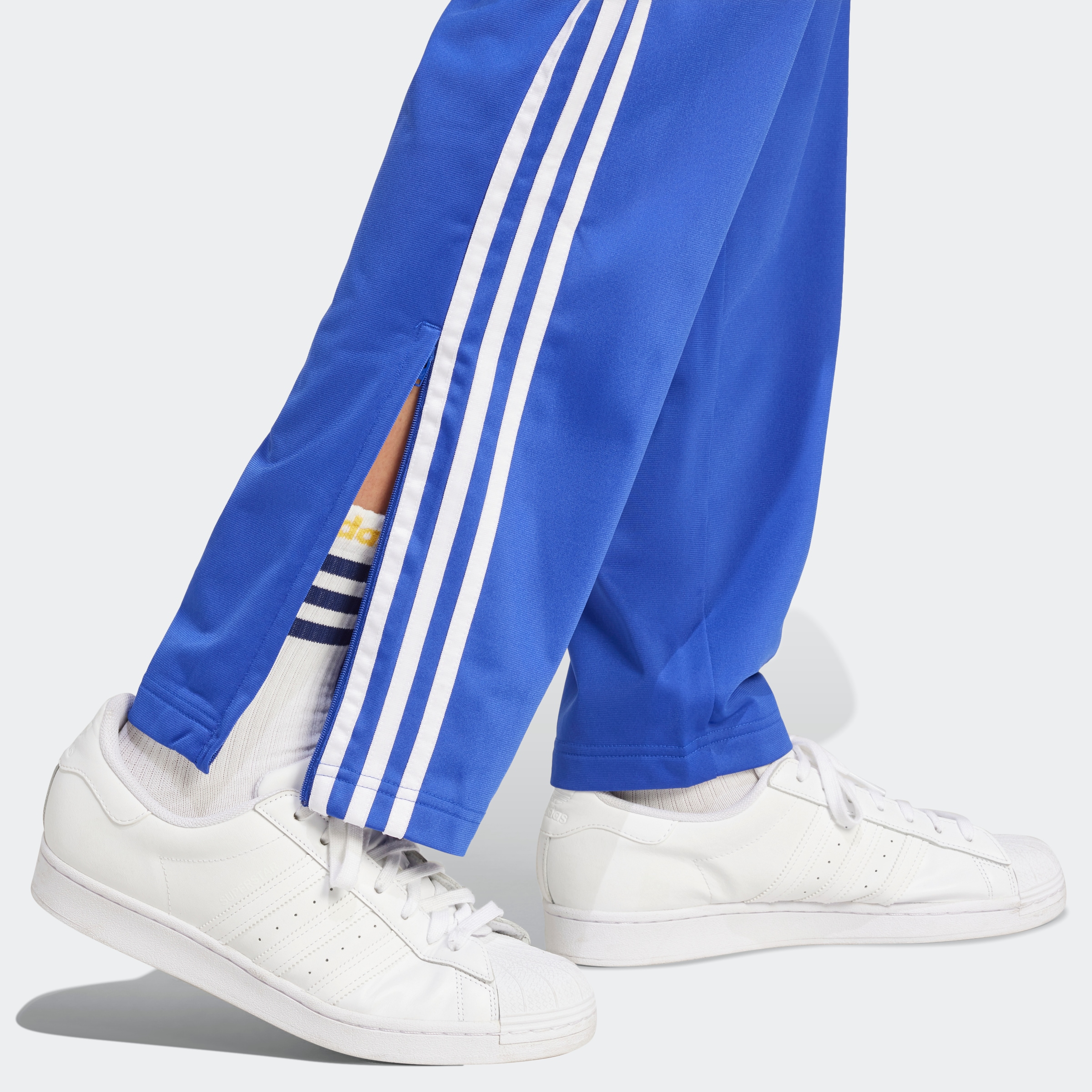 adidas Originals Sporthose »FIREBIRD TP«, (1 tlg.), Trackpant, Streetstyle