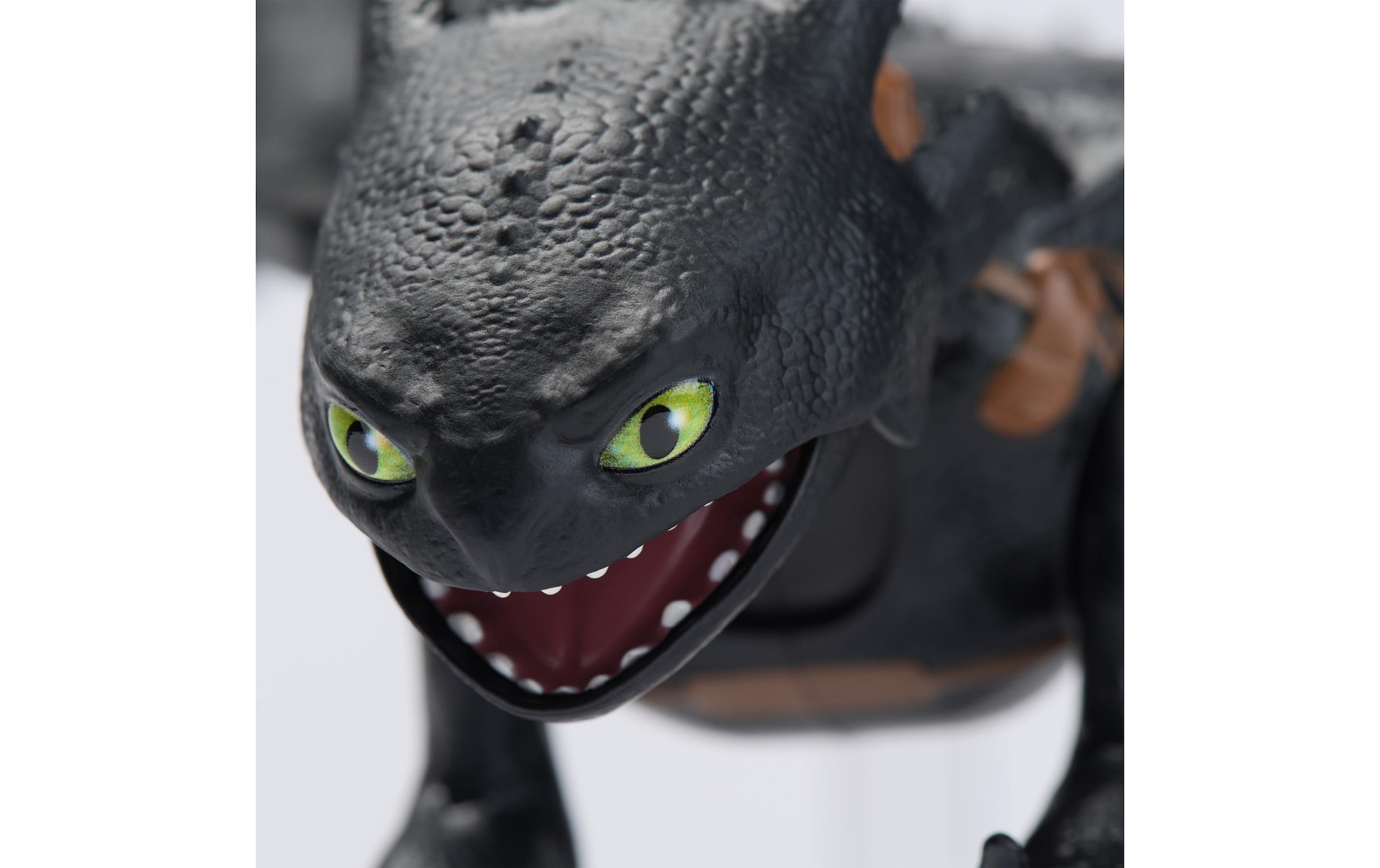 Spin Master Spielfigur »Dragons Plasma Blast Ohnezahn«