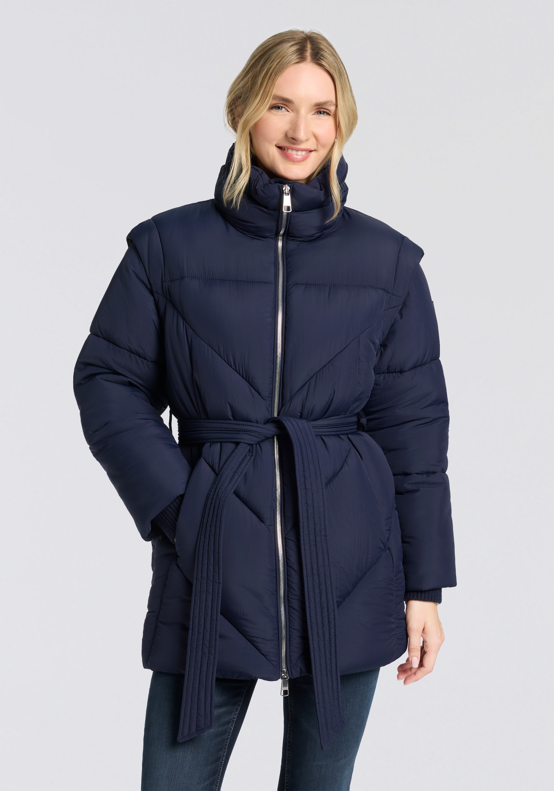 BOSS ORANGE Steppjacke »Piobella Premium Damenmode« Regular Fit, tailliert, mit Gürtel