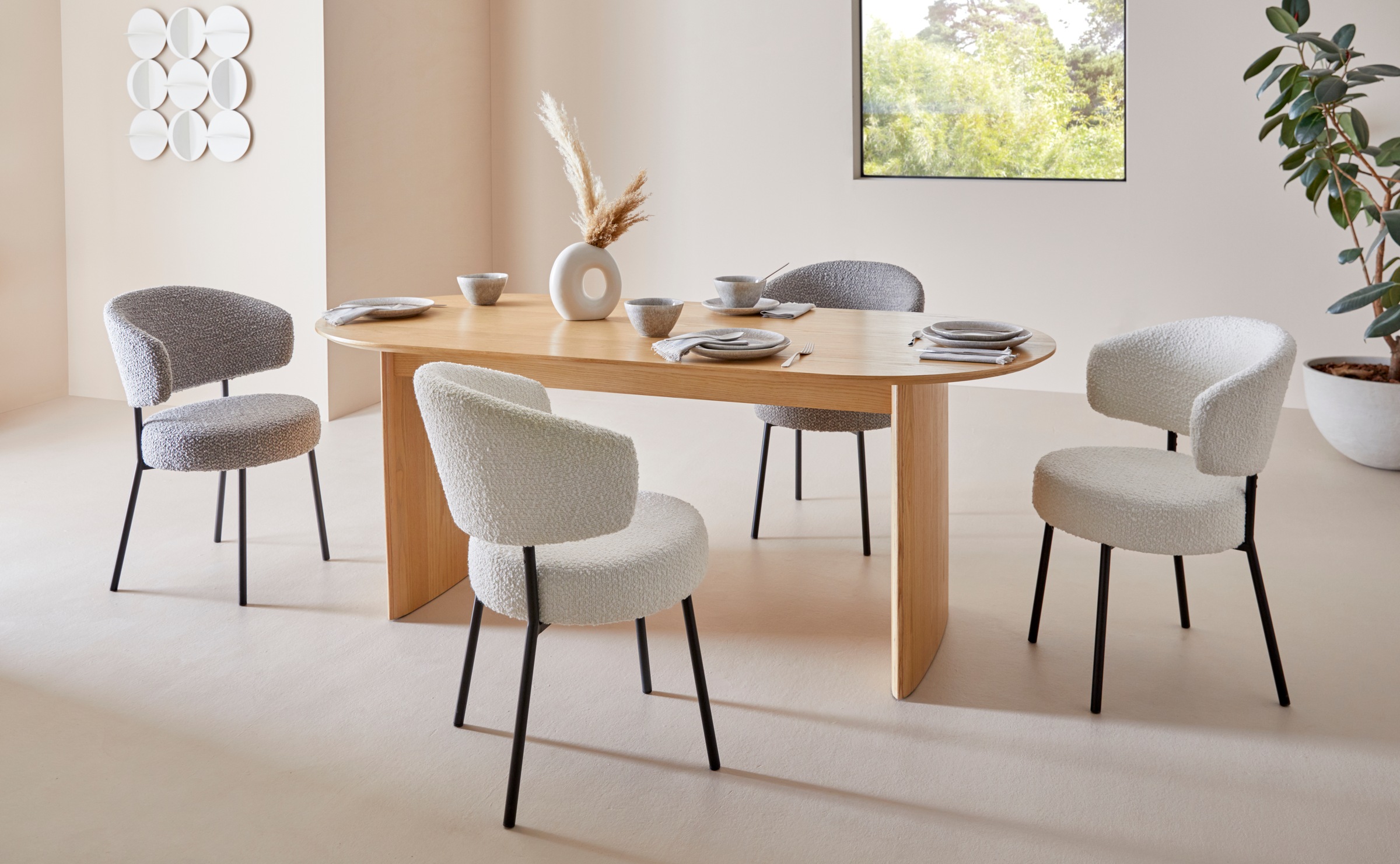 LeGer Home by Lena Gercke Esszimmerstuhl "Sölve" (Set) 2 Stk.Boucle Bezugsstoff, Metallgestell, Sitztiefe 48 cm