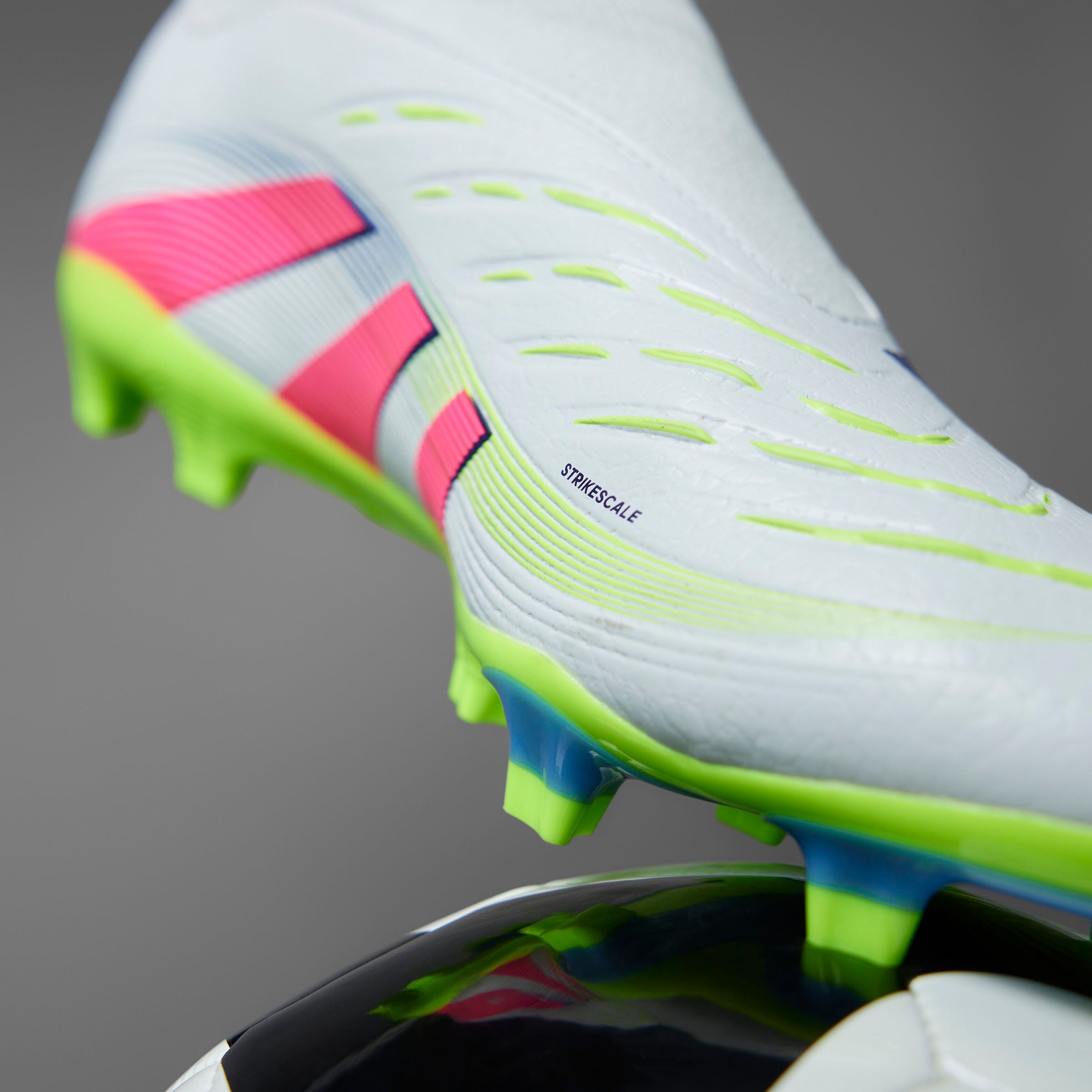 adidas Performance Fussballschuh »PREDATOR LEAGUE LACELESS FG/MG«