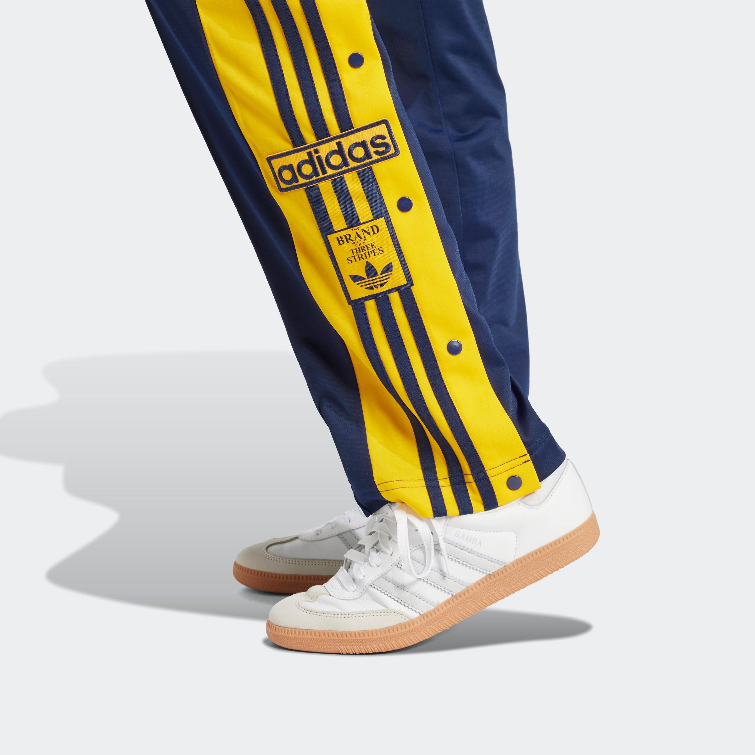 adidas Originals Sporthose »ADIBREAK PT«, (1 tlg.), Knopfhose, Knopfleiste am Bein