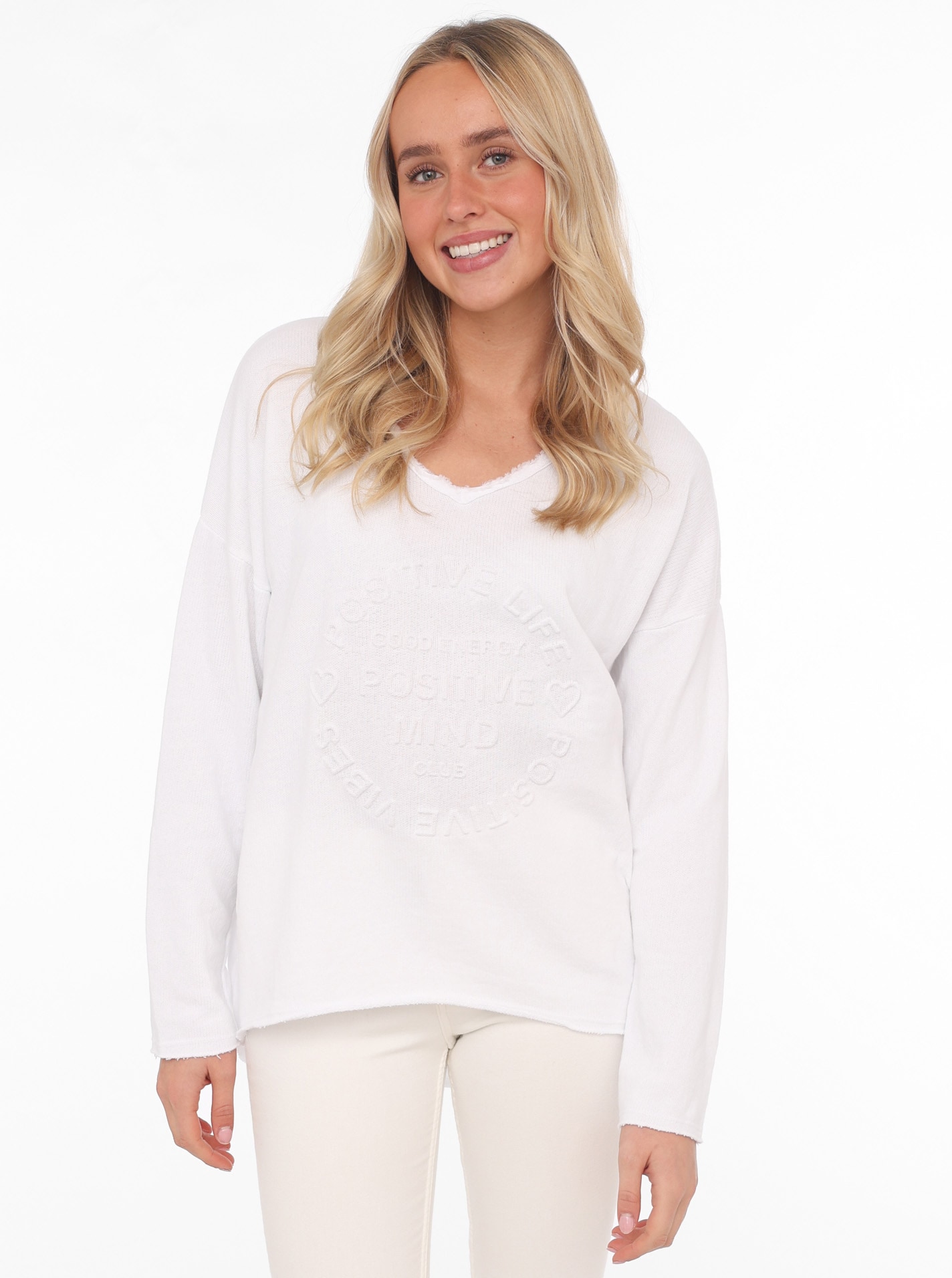 Zwillingsherz Sweatshirt »"Positive Mind"«, ausgefranster V-Ausschnitt, Used Look, Langarm, Schriftzug