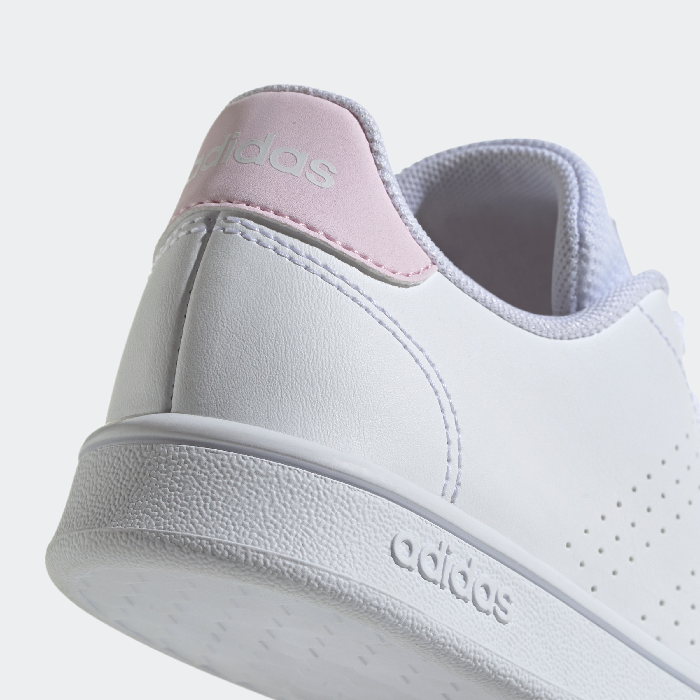 adidas Sportswear Sneaker »ADVANTAGE LIFESTYLE COURT LACE«, Design auf den Spuren des adidas Stan Smith