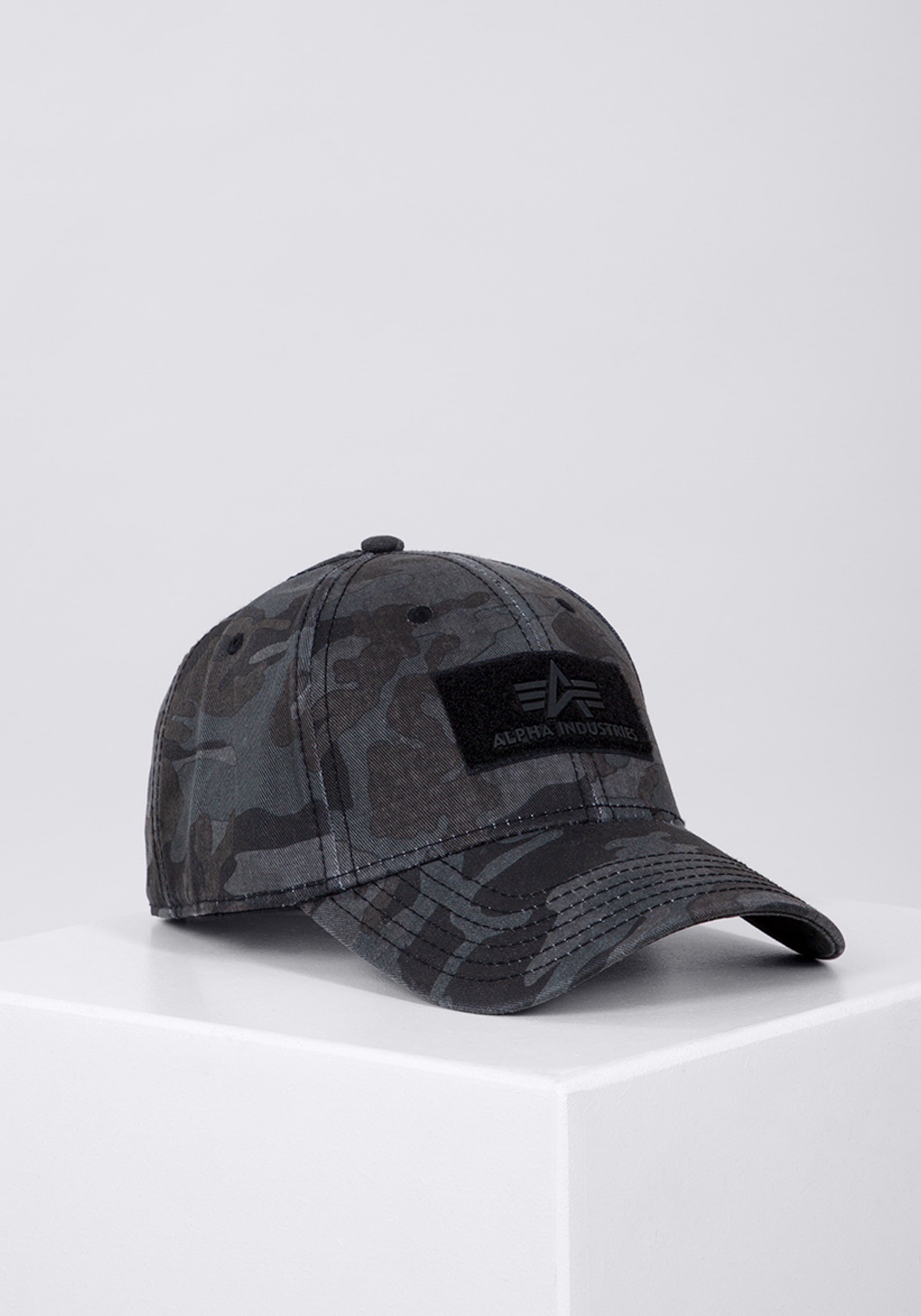 Trucker Cap »Alpha Industries Accessoires - Headwear VLC Cap Camo«