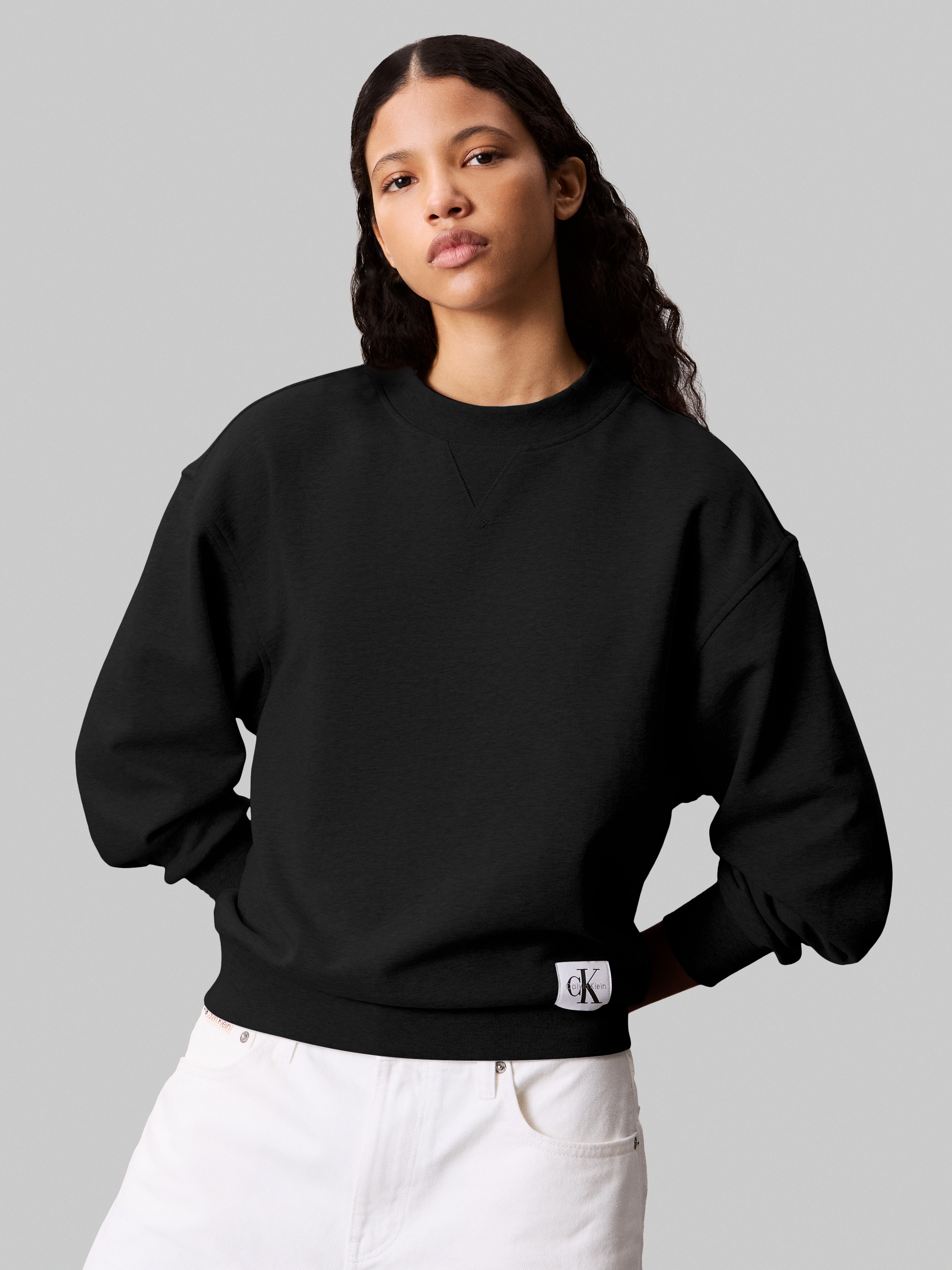 Calvin Klein Jeans Sweatshirt »A- LS BADGE LOGO TERRY CREW NK«, Mit Rundhalsausschnitt