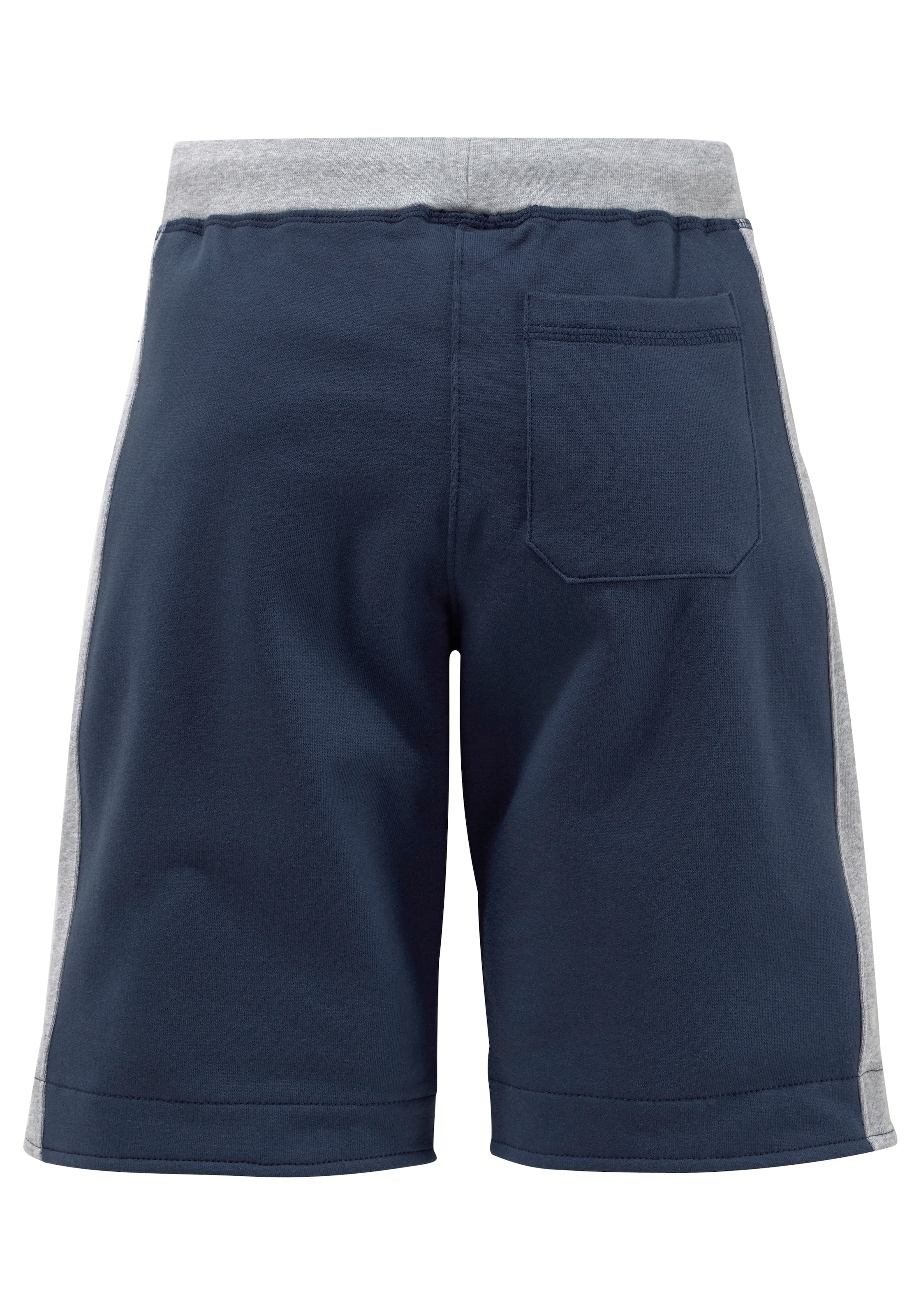 KIDSWORLD Sweatshorts », modische Sweatbermudas«, mit coolem Druck vorn