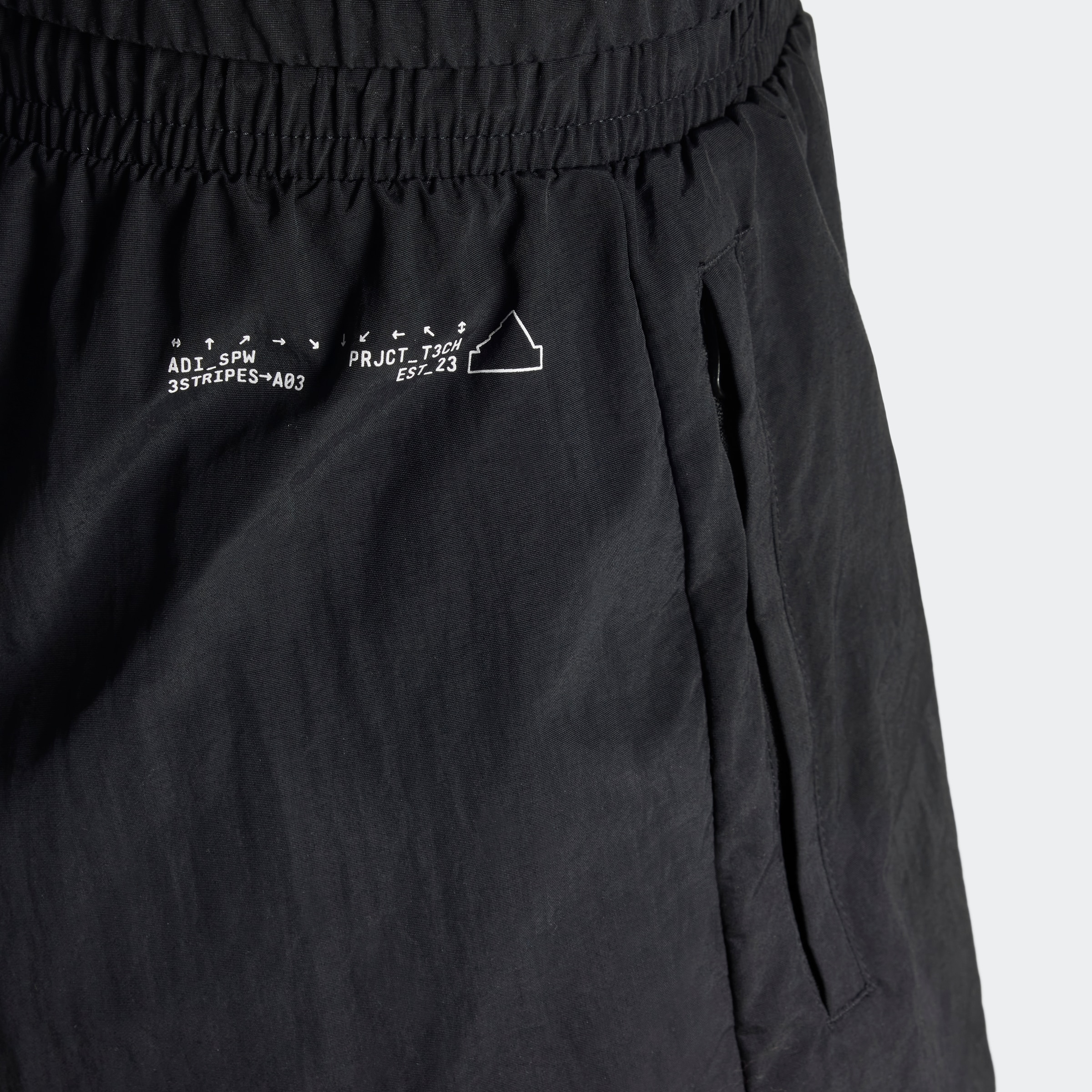 adidas Sportswear Shorts »W CE SHORT«, (1 tlg.)