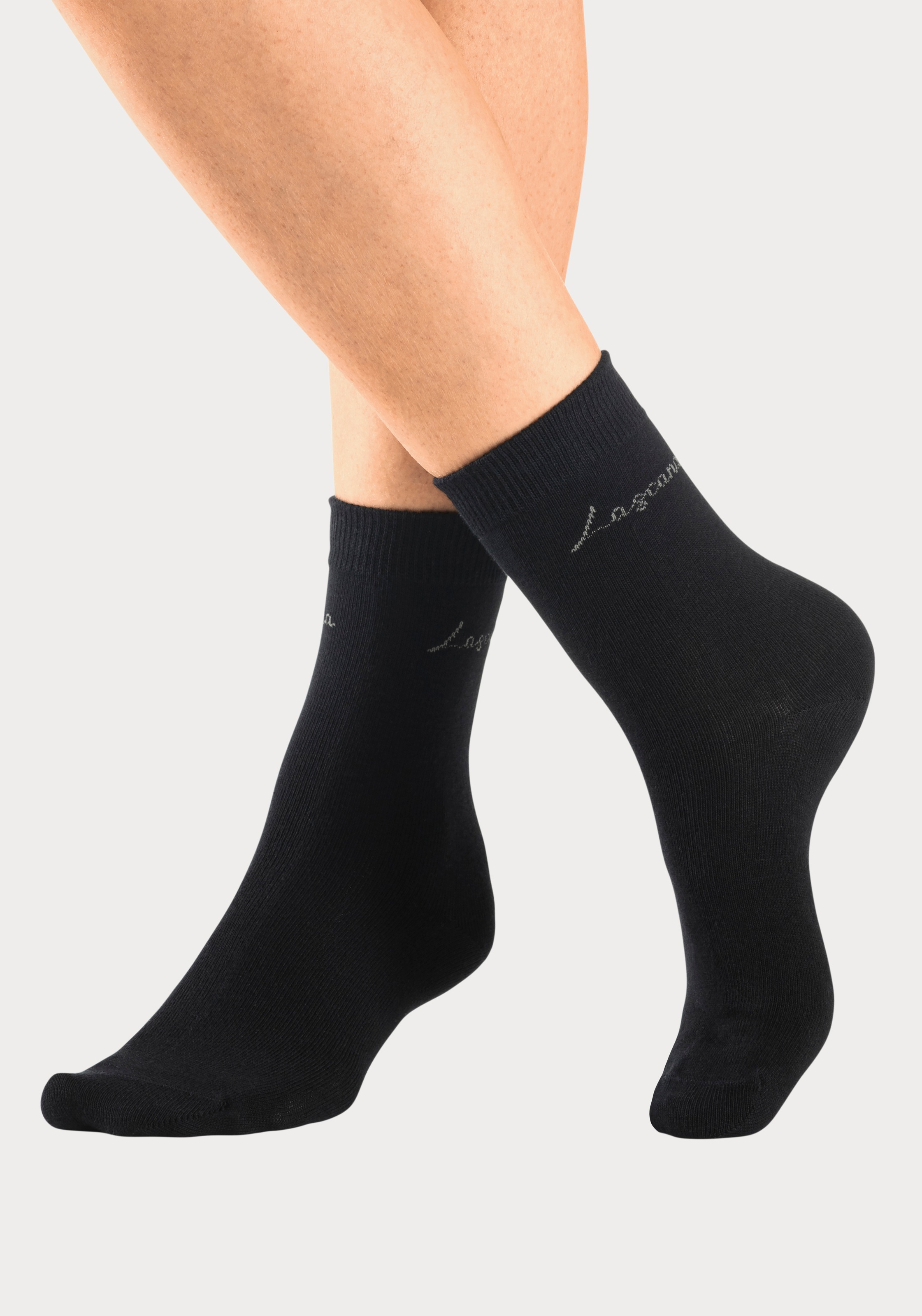 LASCANA Basicsocken, (Box, 4 Paar), in ansprechender Geschenkbox