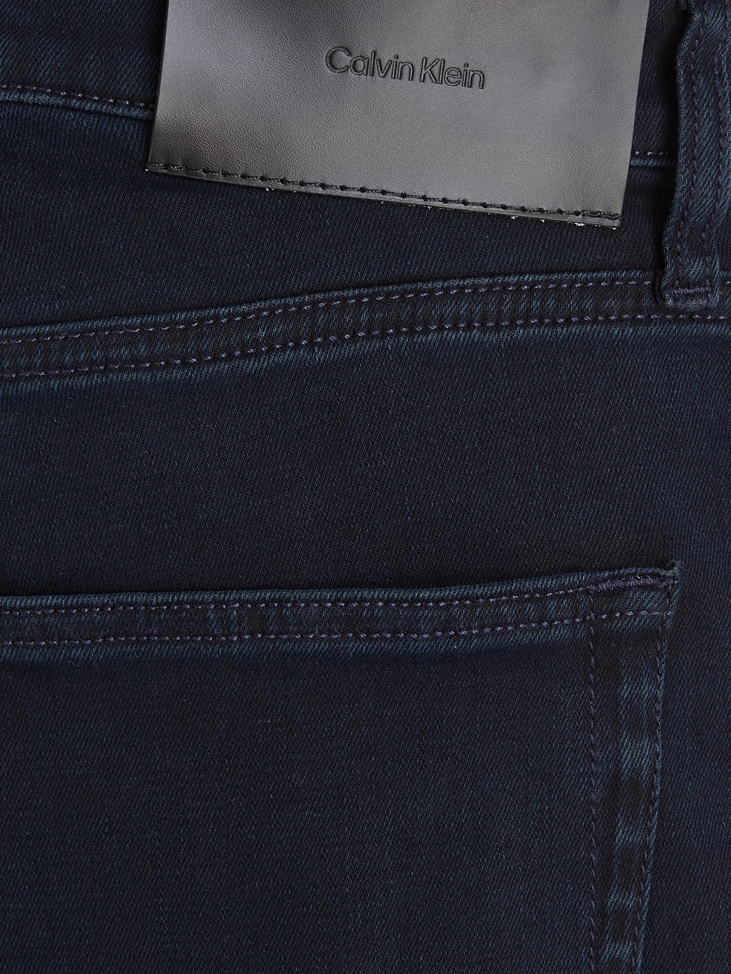 Calvin Klein Gerade Jeans »TAPERED BLUE BLACK«, mit Markenlabel