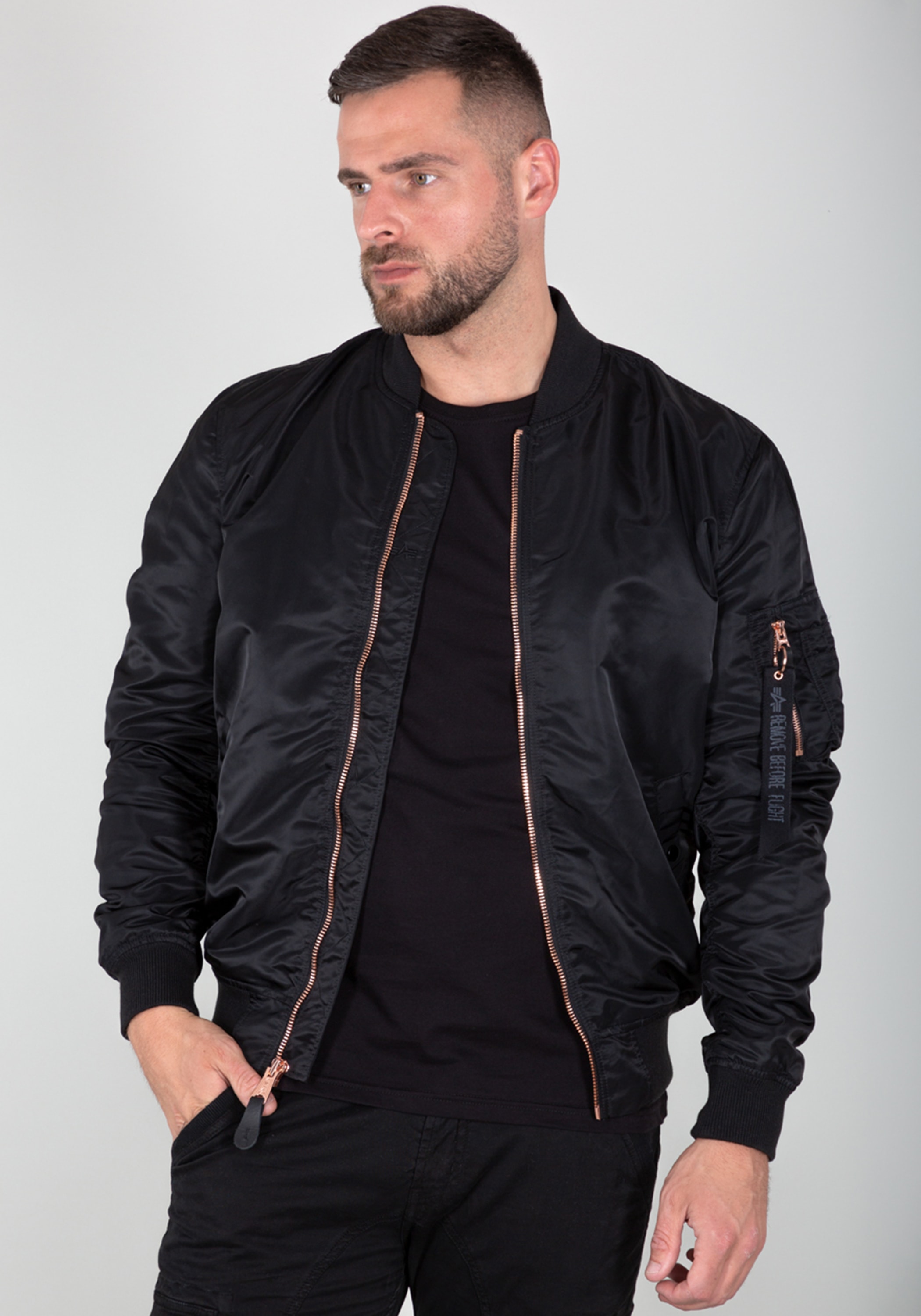 Alpha Industries Bomberjacke "MA-1 VF Light"