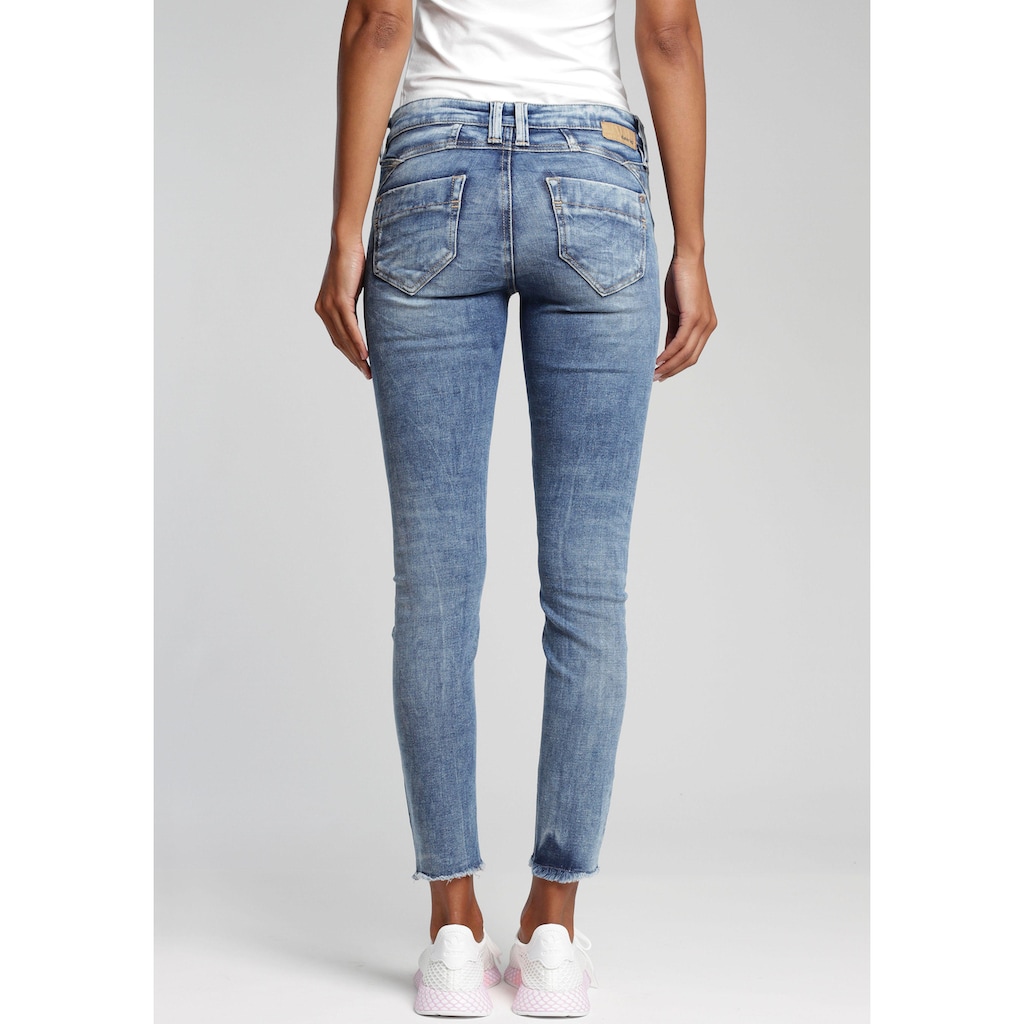GANG Skinny-fit-Jeans »Nena Cropped«, mit Destroyed-Effekten